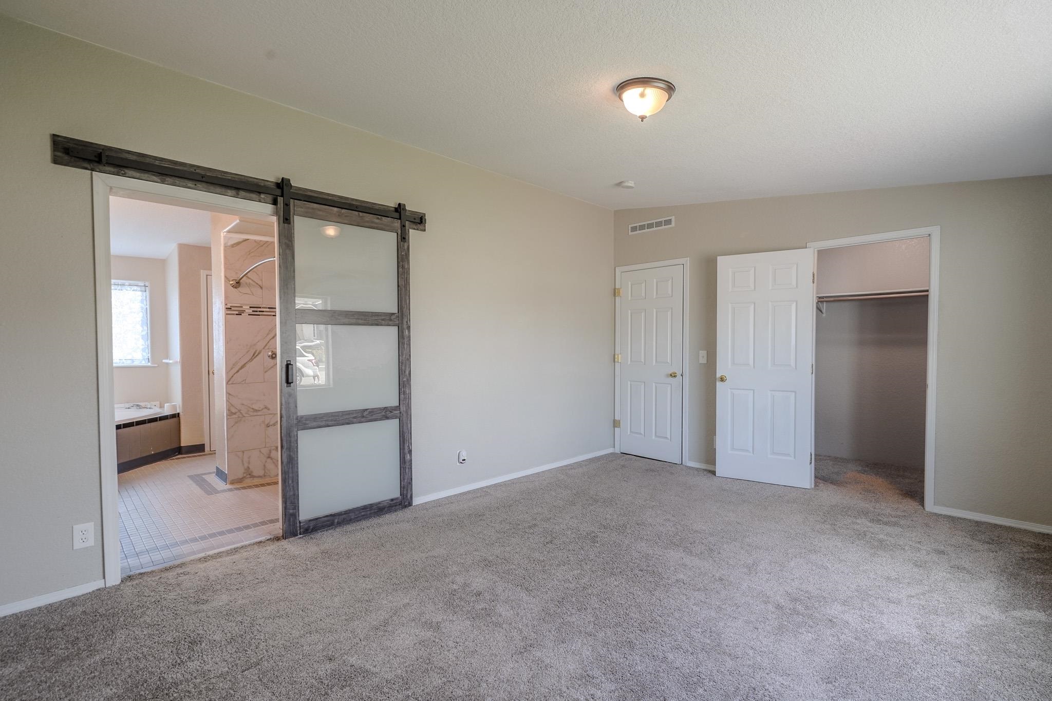 612 N Shamrock Rd - Photo 8