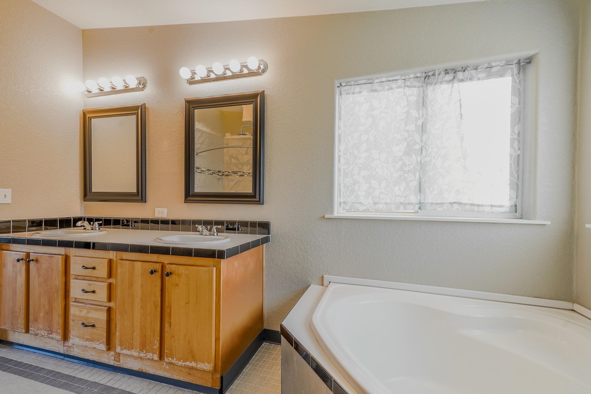 612 N Shamrock Rd - Photo 12