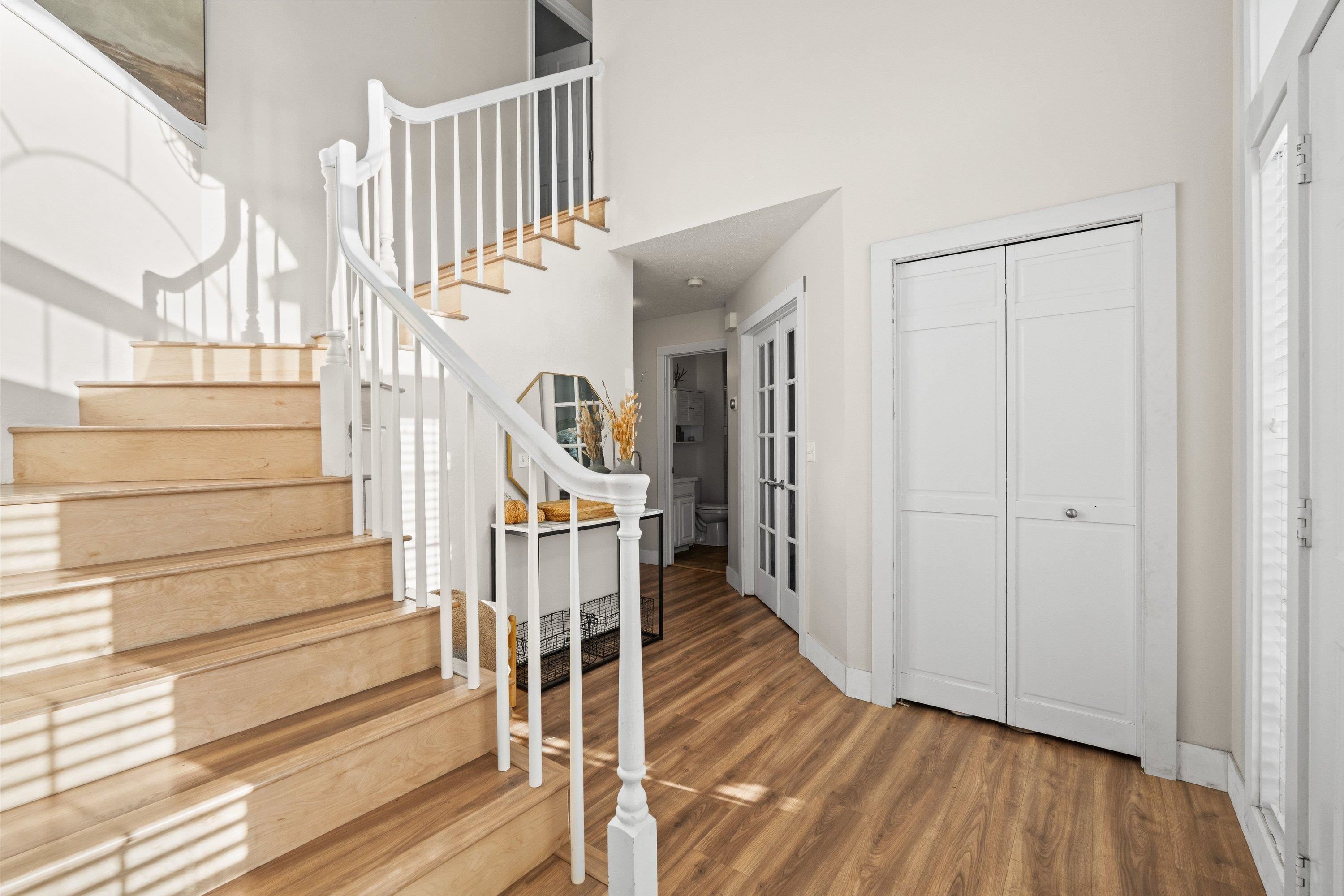 1029 W Crestview Rd - Photo 4