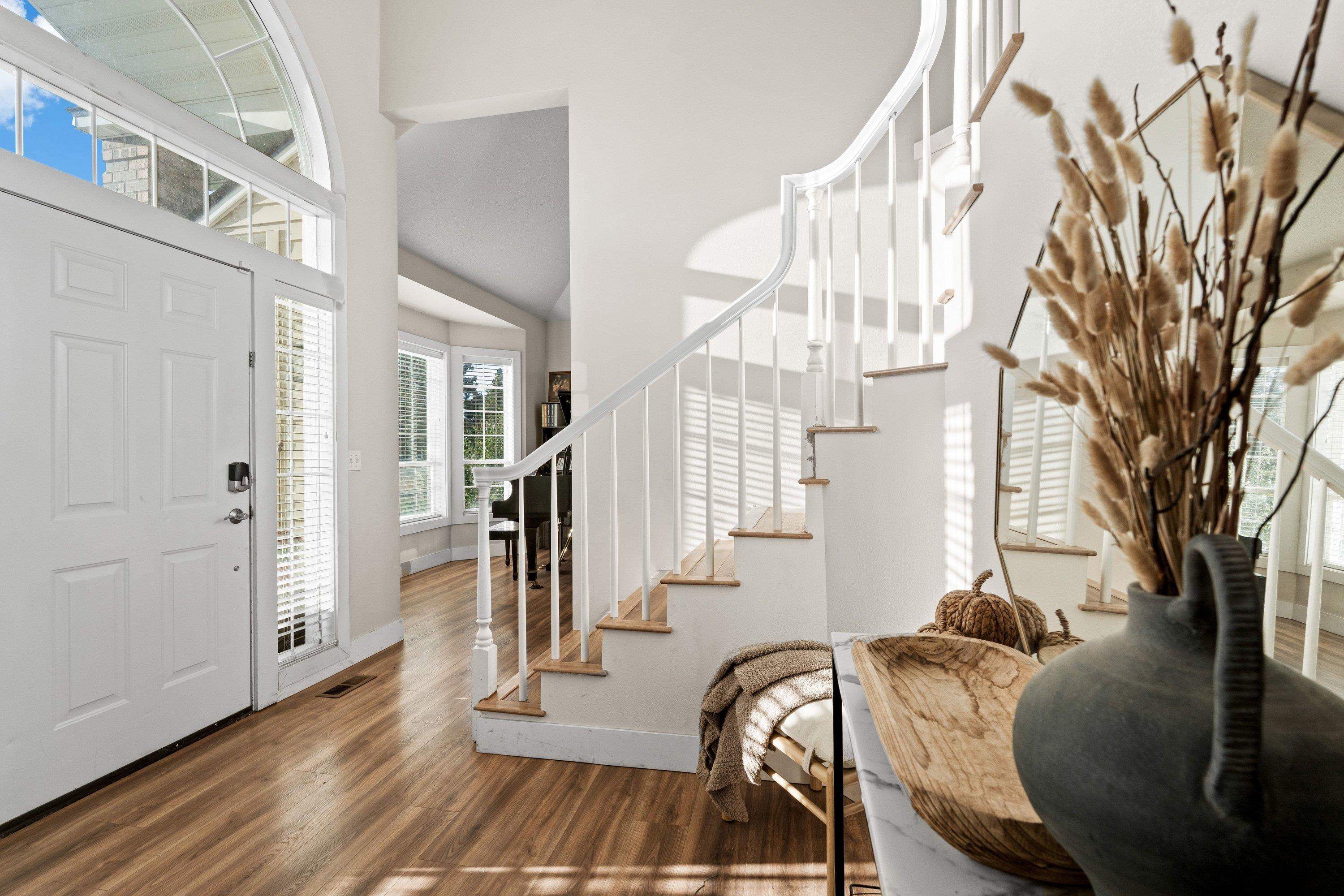 1029 W Crestview Rd - Photo 5