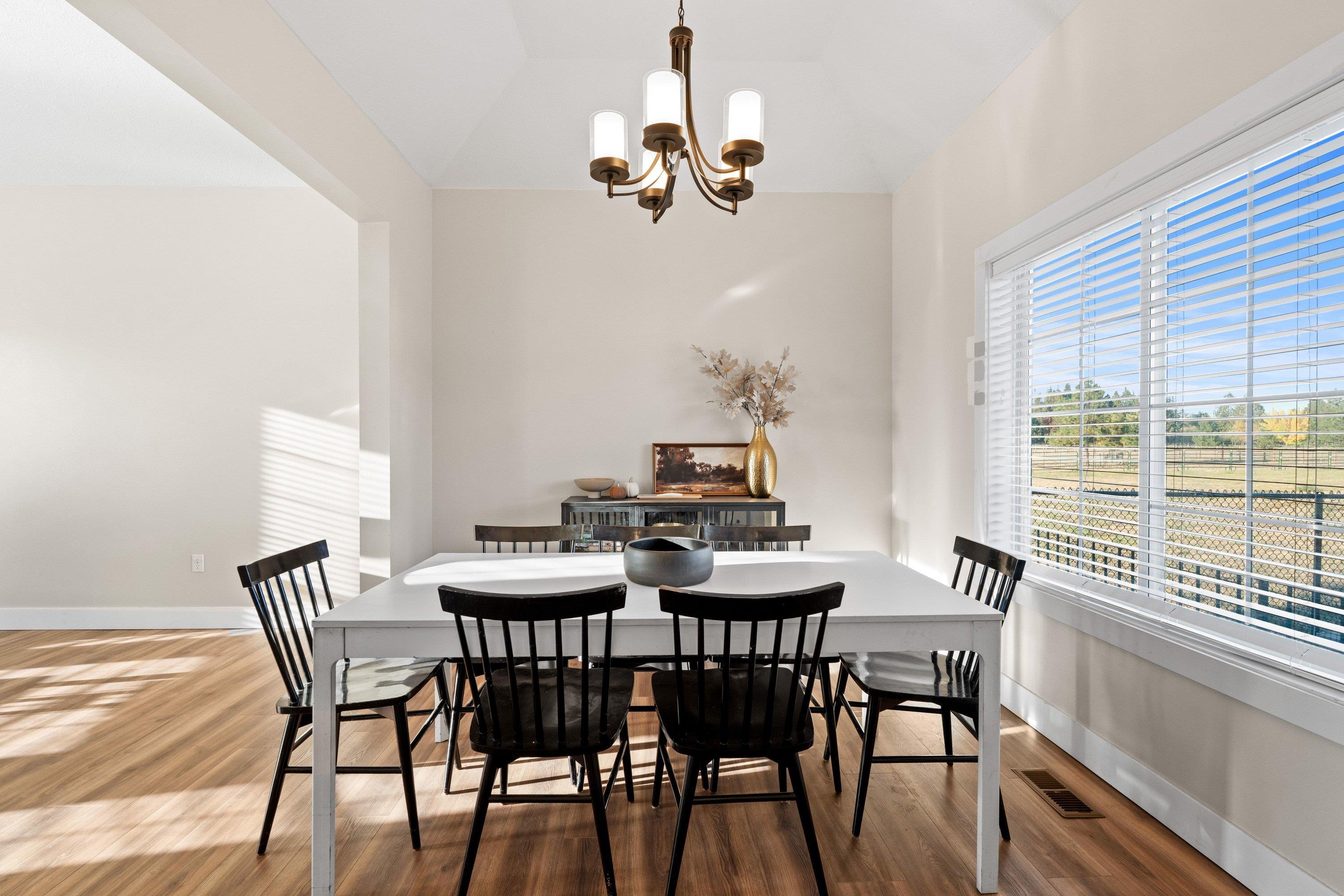 1029 W Crestview Rd - Photo 8