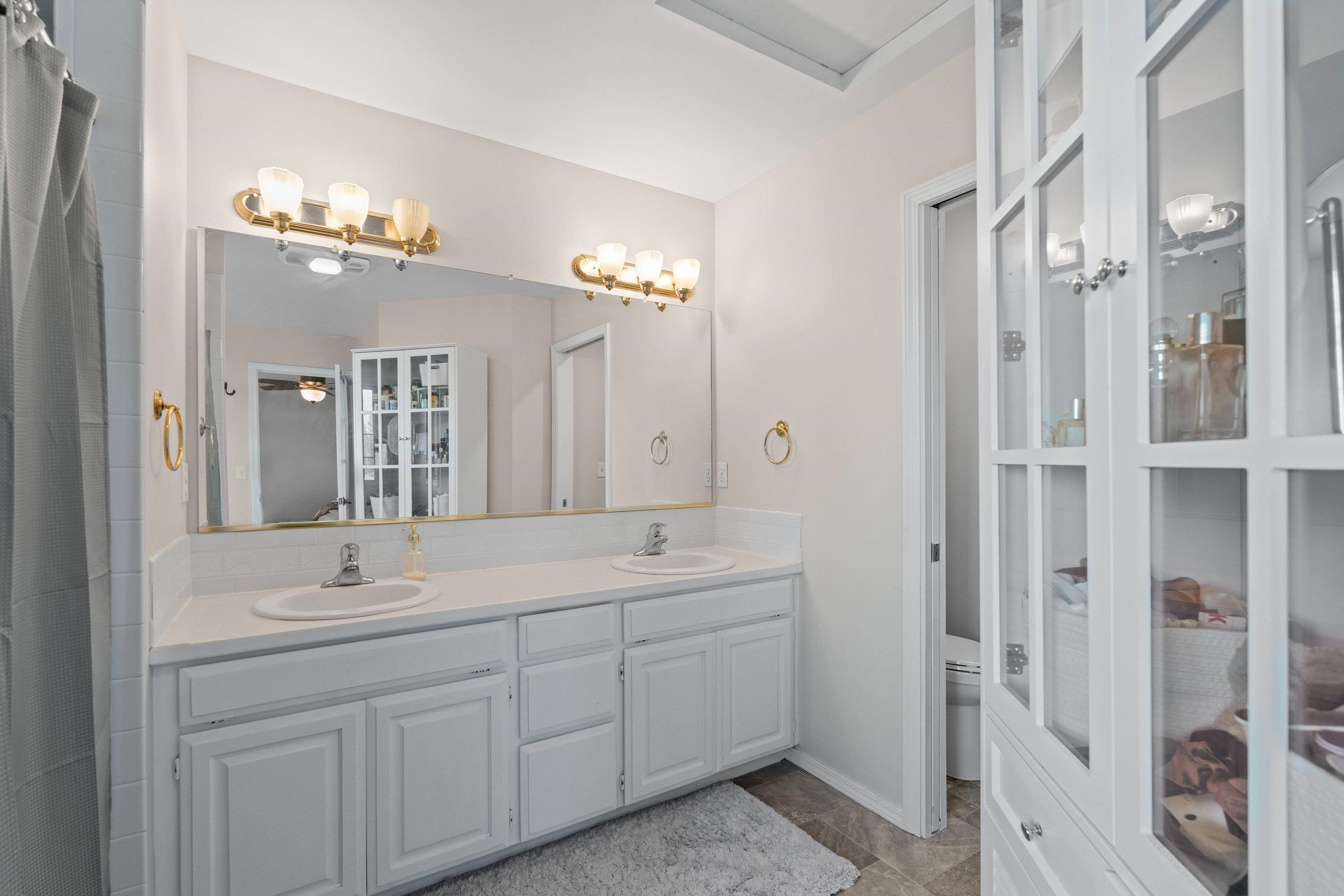 1029 W Crestview Rd - Photo 24