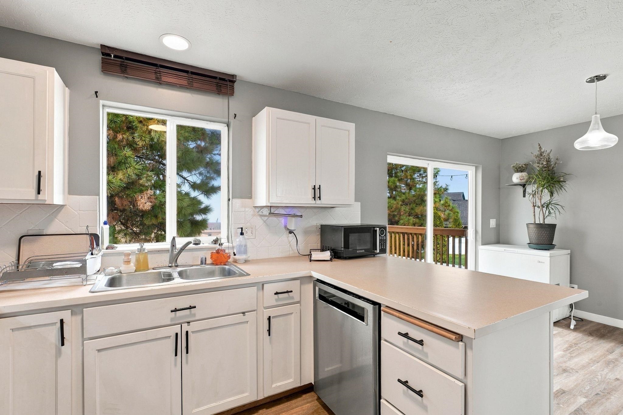 9014 W Campus Dr - Photo 8