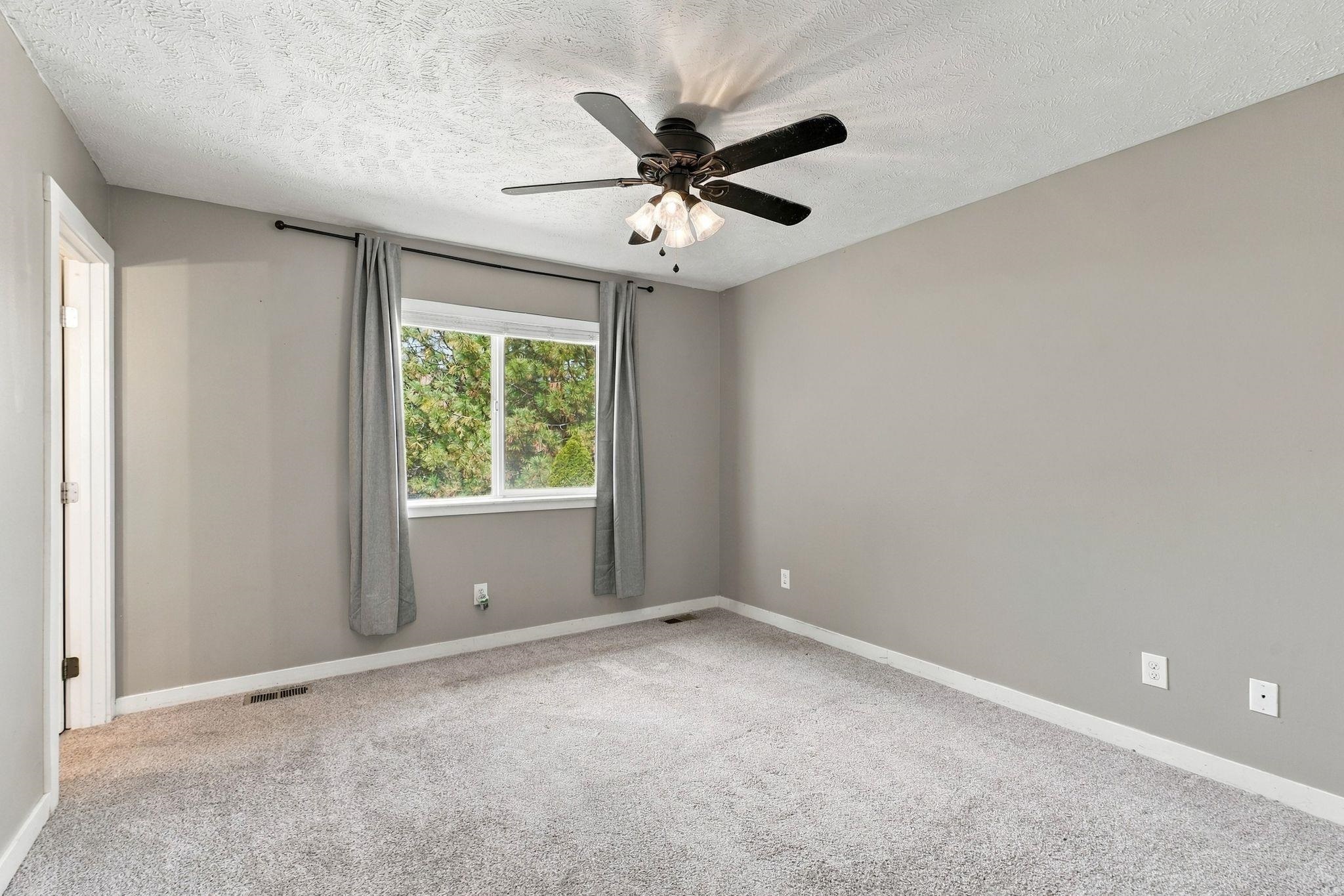 9014 W Campus Dr - Photo 9