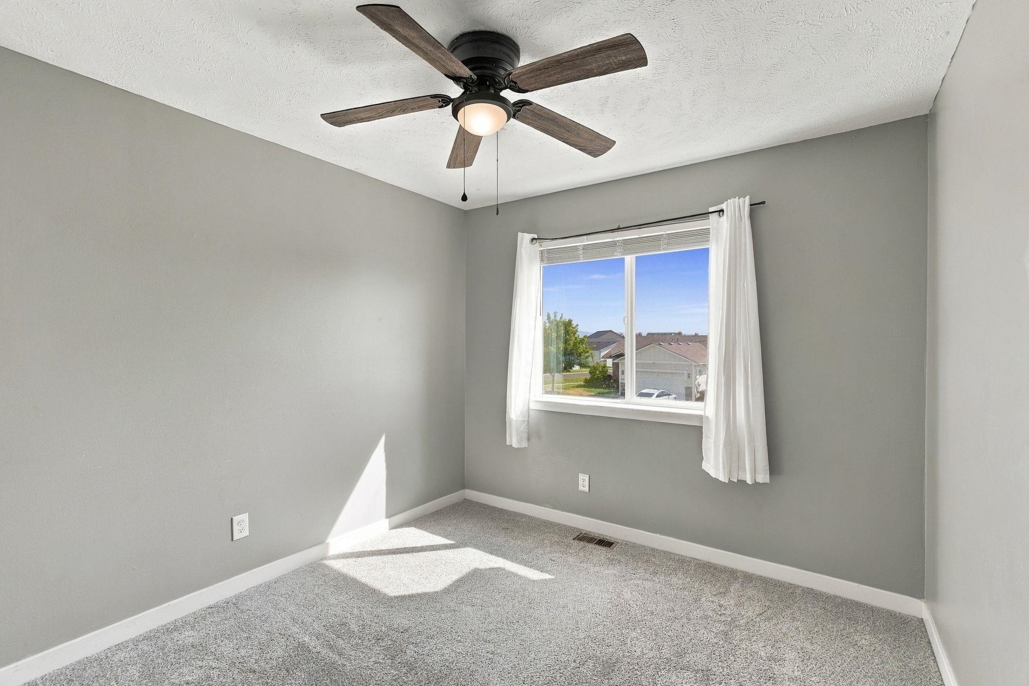 9014 W Campus Dr - Photo 12