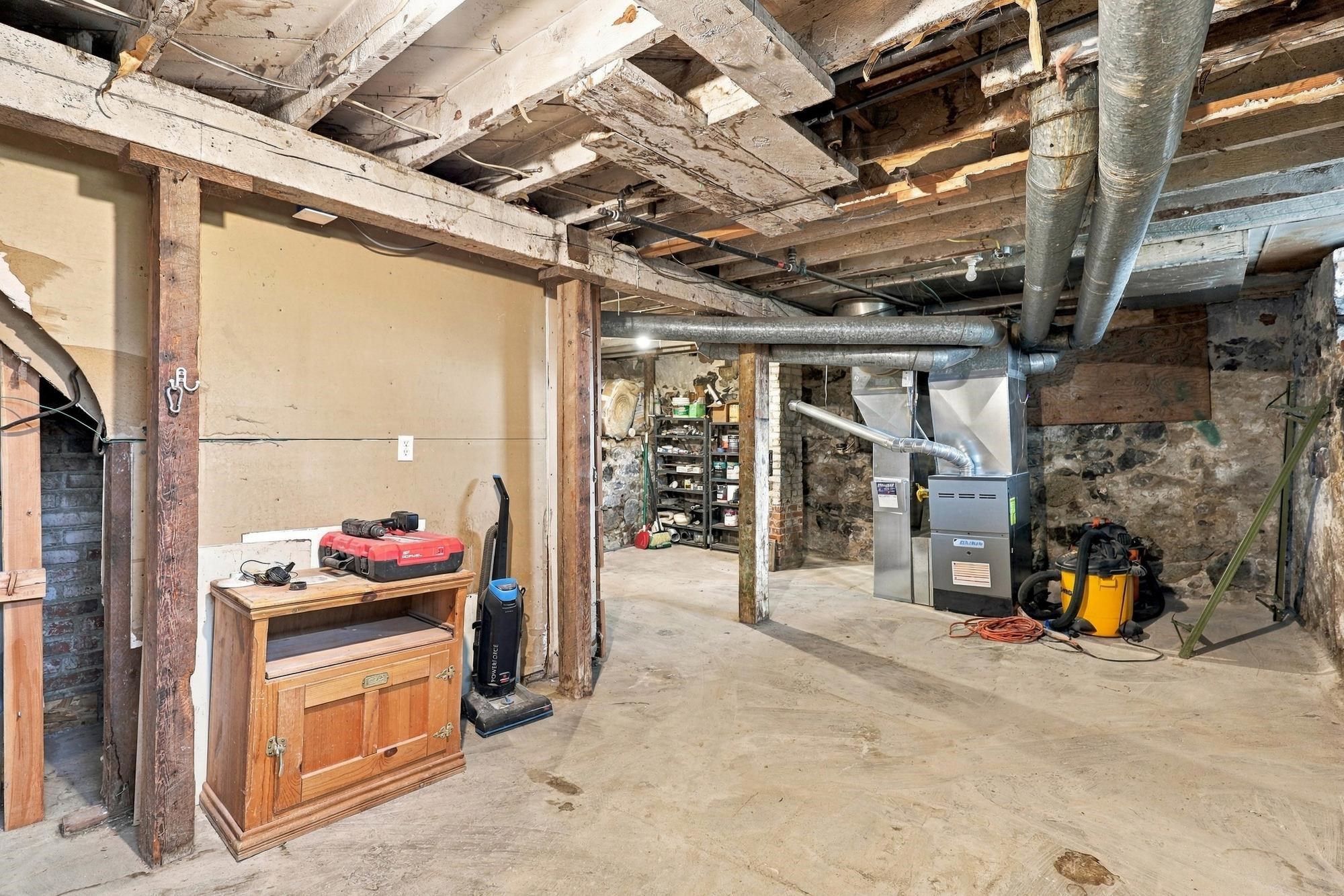 703 W Spofford Ave - Photo 23