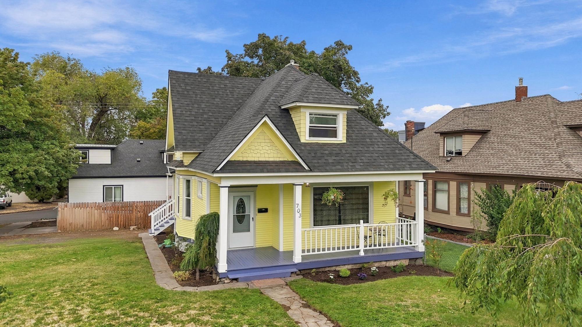 703 W Spofford Ave - Photo 8