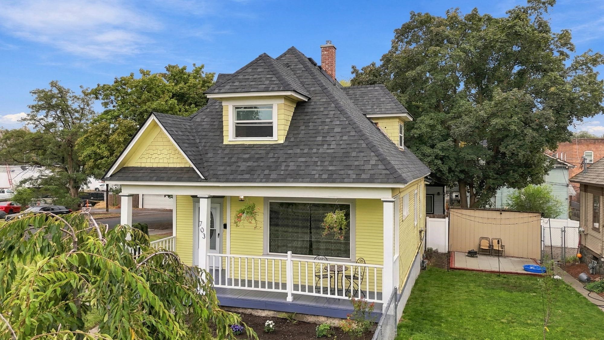 703 W Spofford Ave - Photo 31