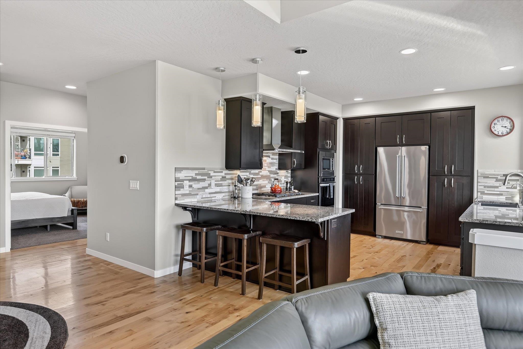 1921 W Centennial Way - Photo 19
