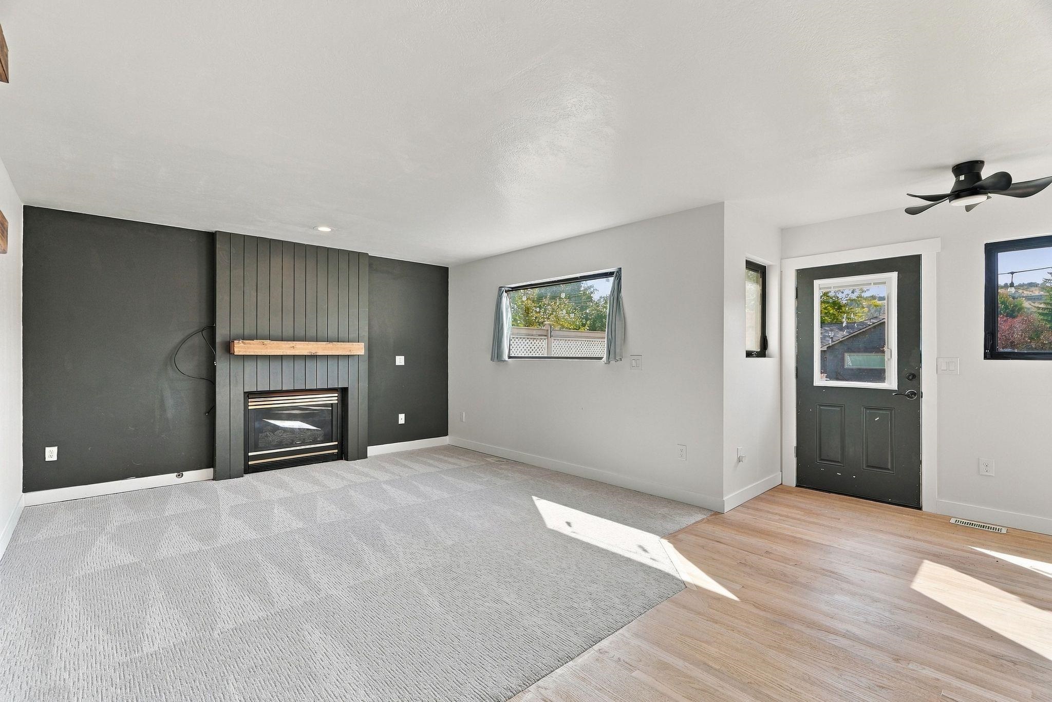 114 S Molter Rd - Photo 6