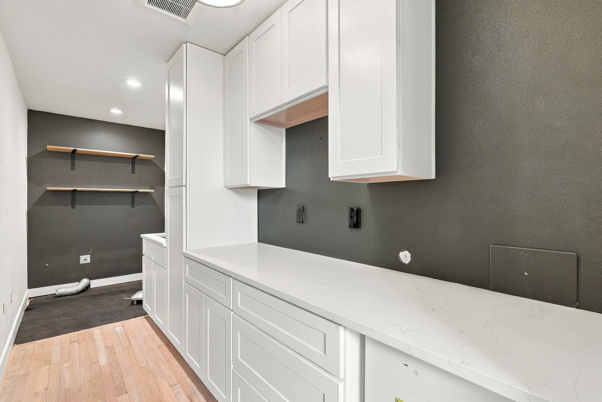114 S Molter Rd - Photo 36