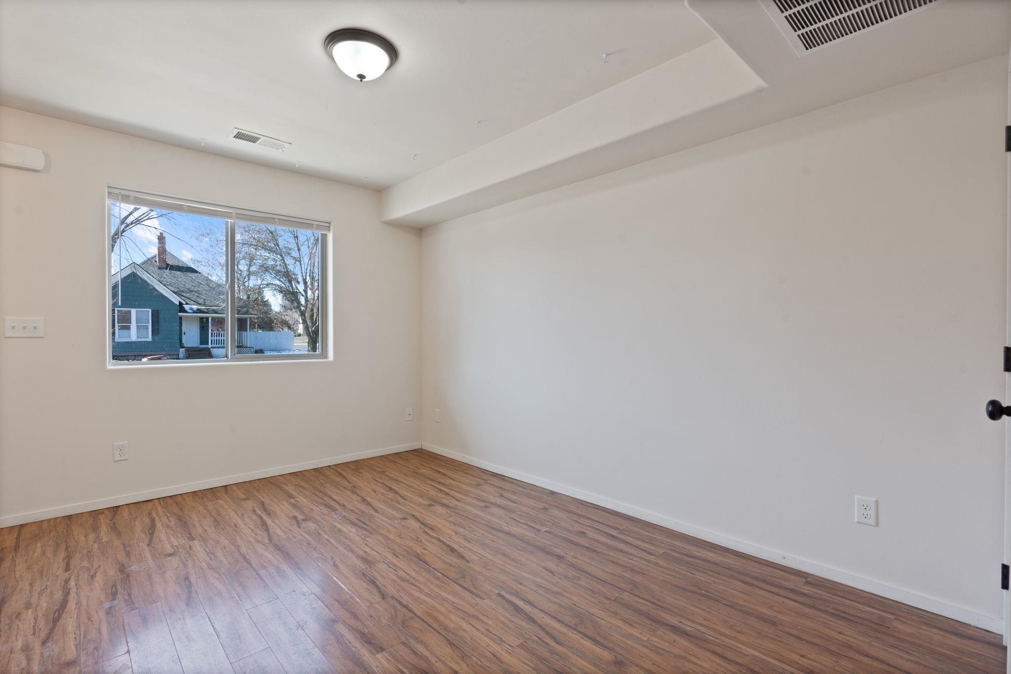 5524 N Driscoll Blvd - Photo 12