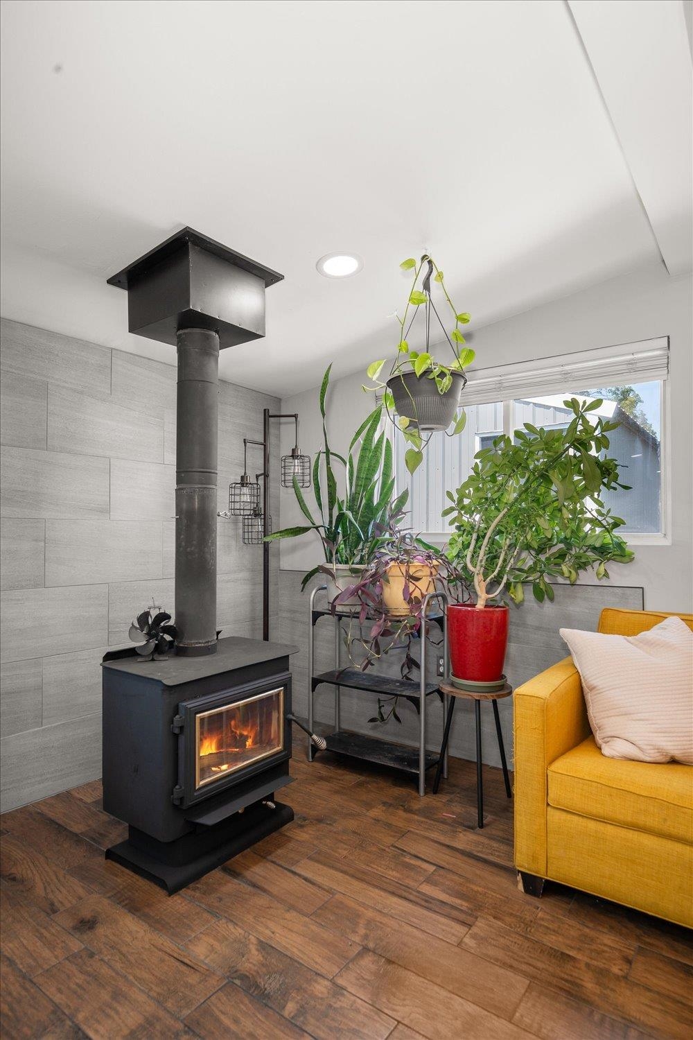 1914 E Heroy Ave - Photo 8