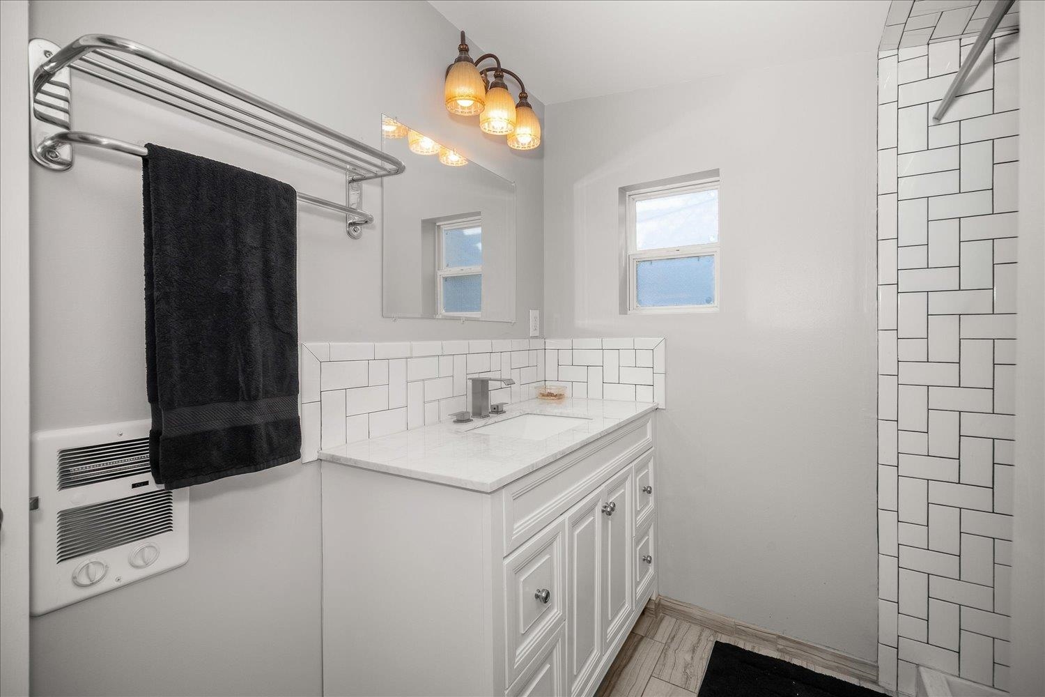 1914 E Heroy Ave - Photo 17