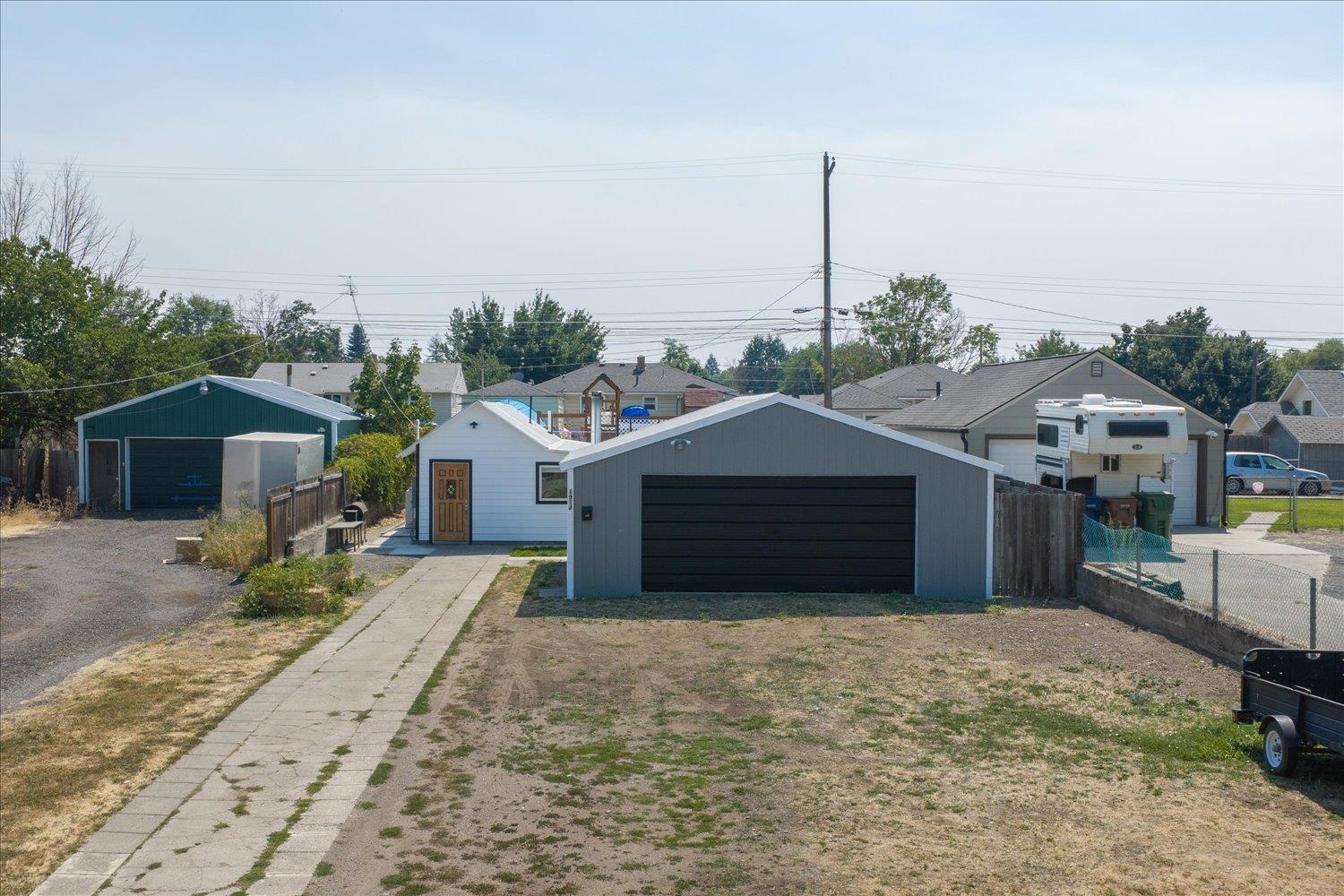 1914 E Heroy Ave - Photo 30