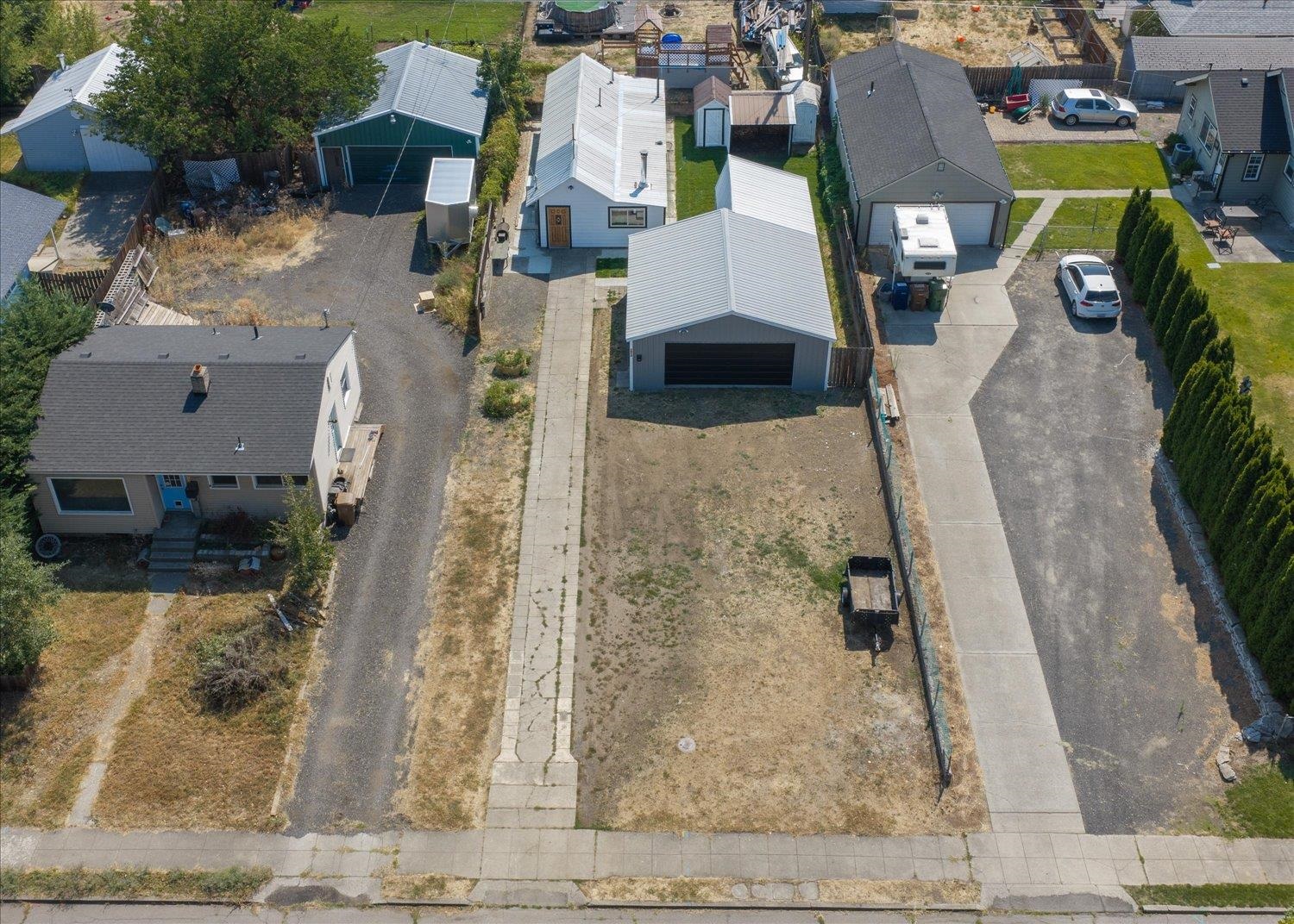 1914 E Heroy Ave - Photo 34