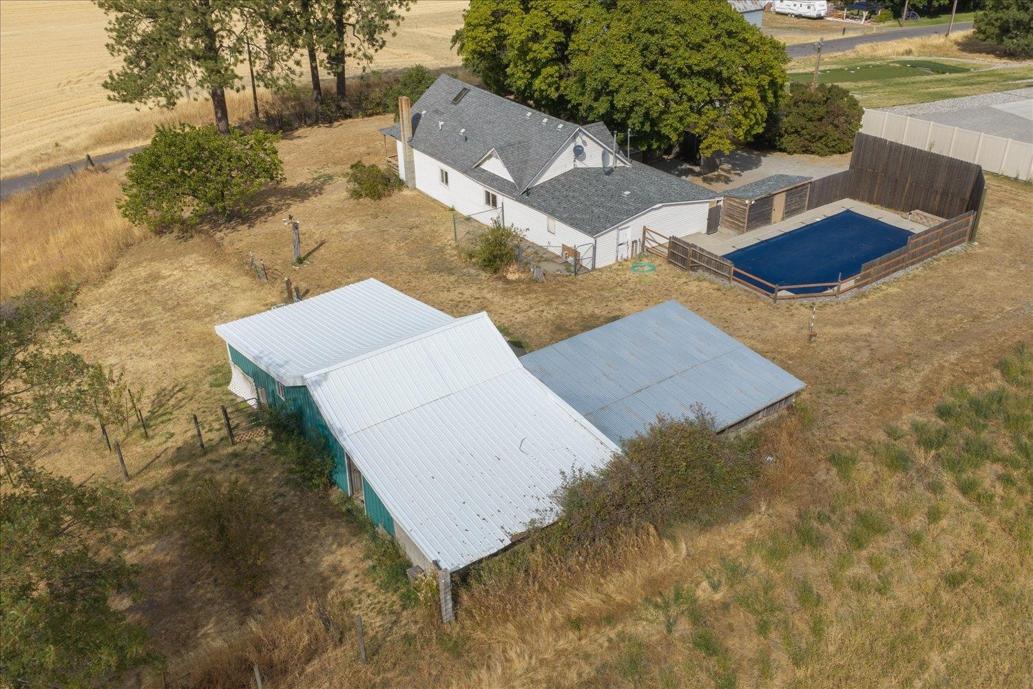 15110 E Stoughton Rd - Photo 3