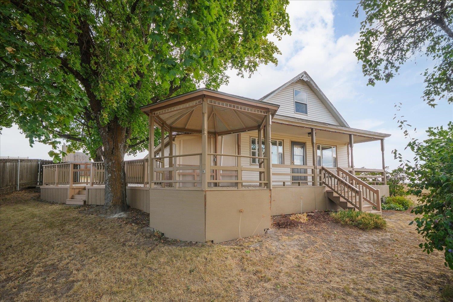 15110 E Stoughton Rd - Photo 17