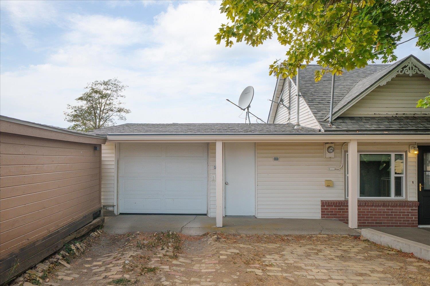 15110 E Stoughton Rd - Photo 22