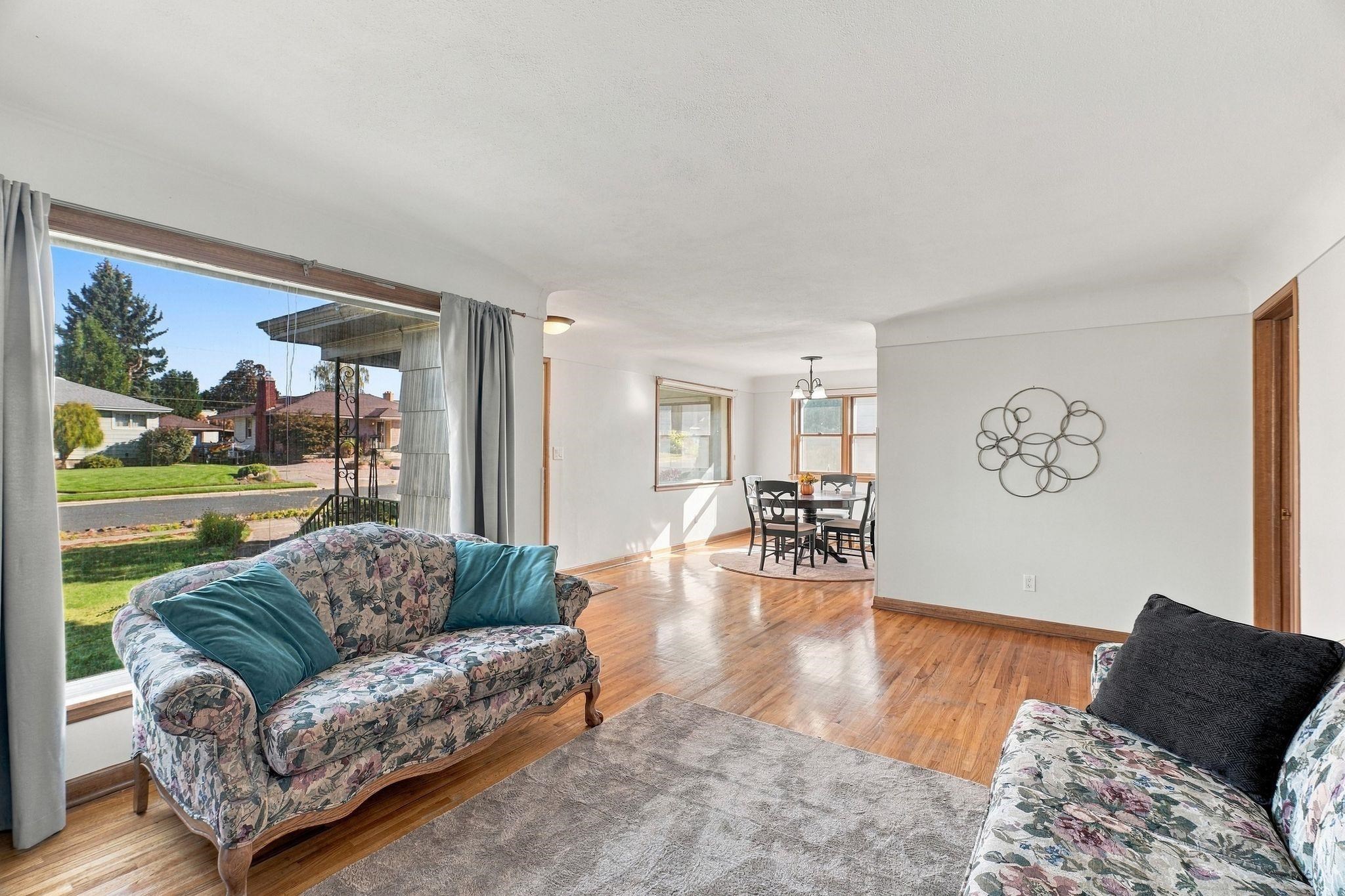2337 W Rockwell Ave - Photo 4