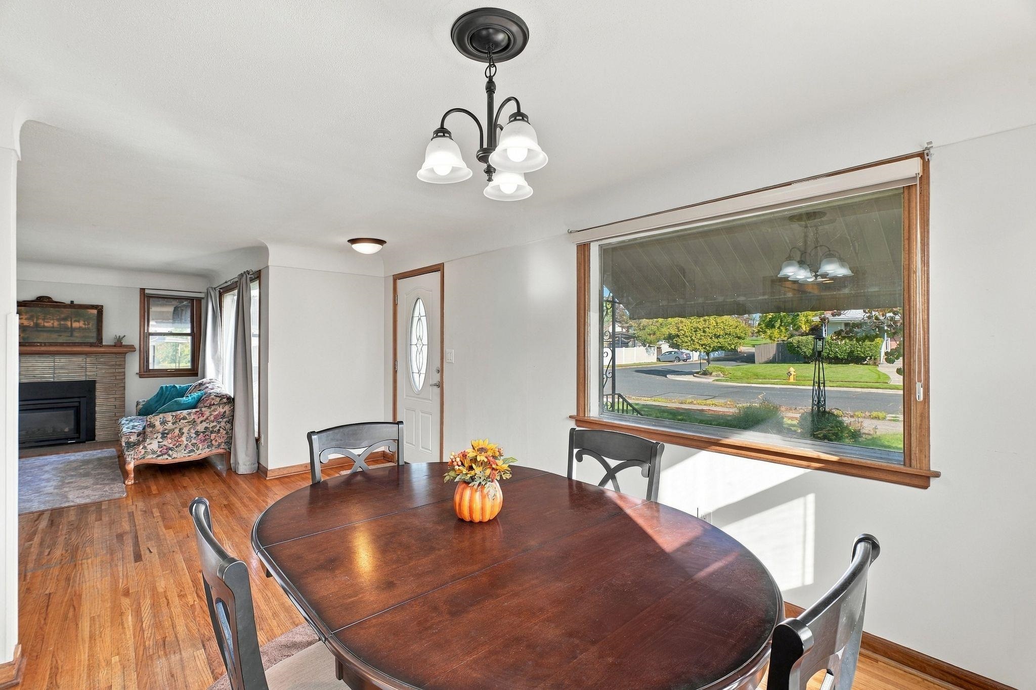2337 W Rockwell Ave - Photo 6