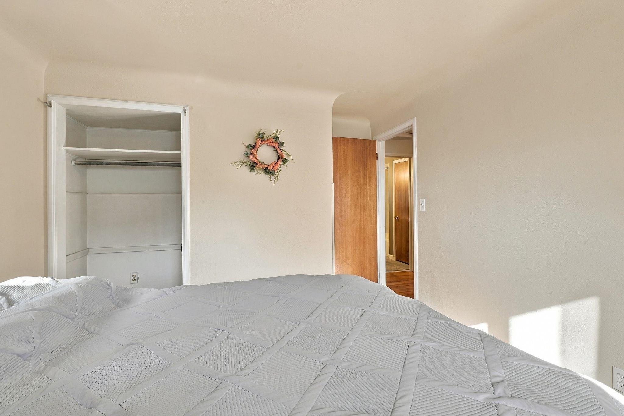 2337 W Rockwell Ave - Photo 12