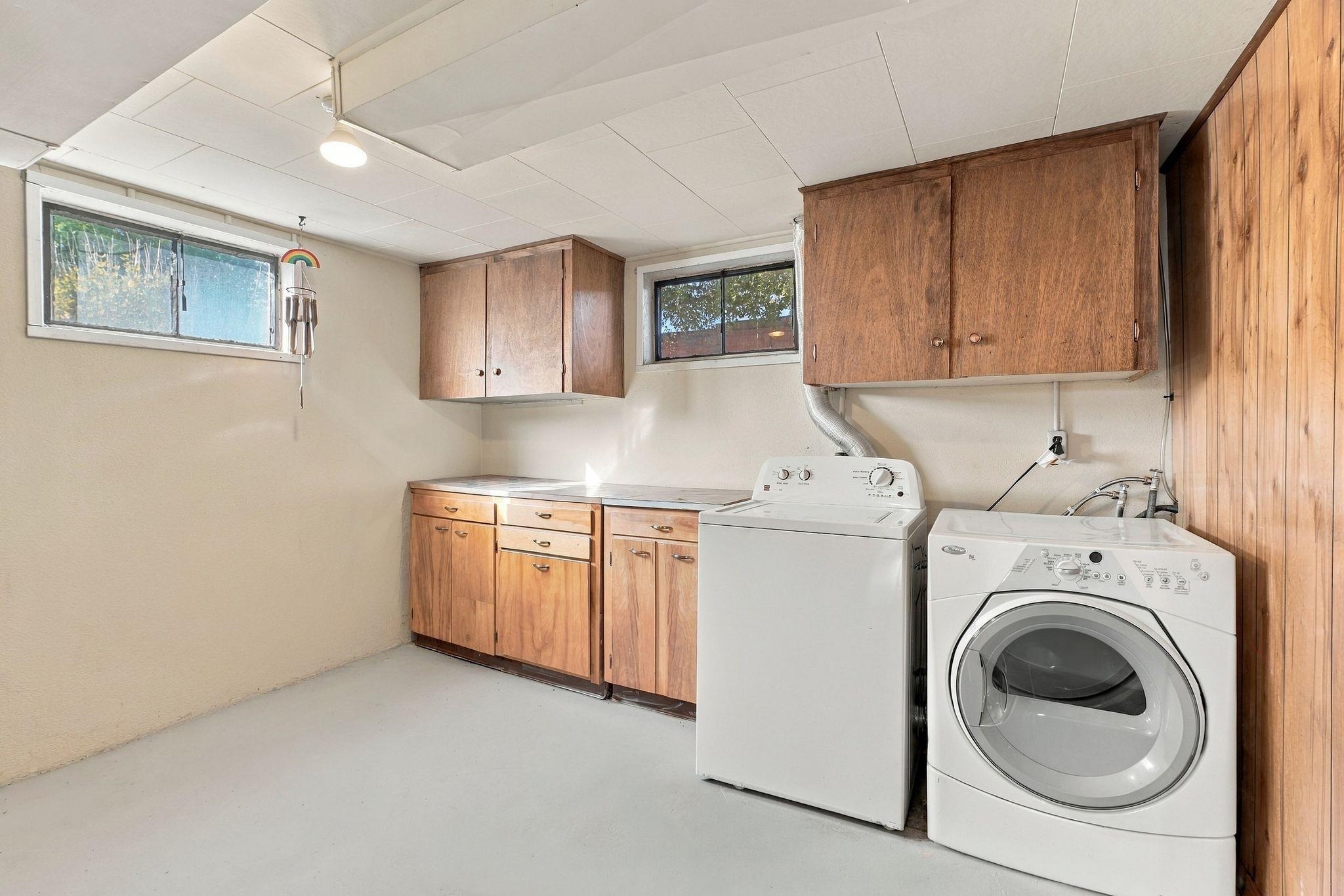 2337 W Rockwell Ave - Photo 22