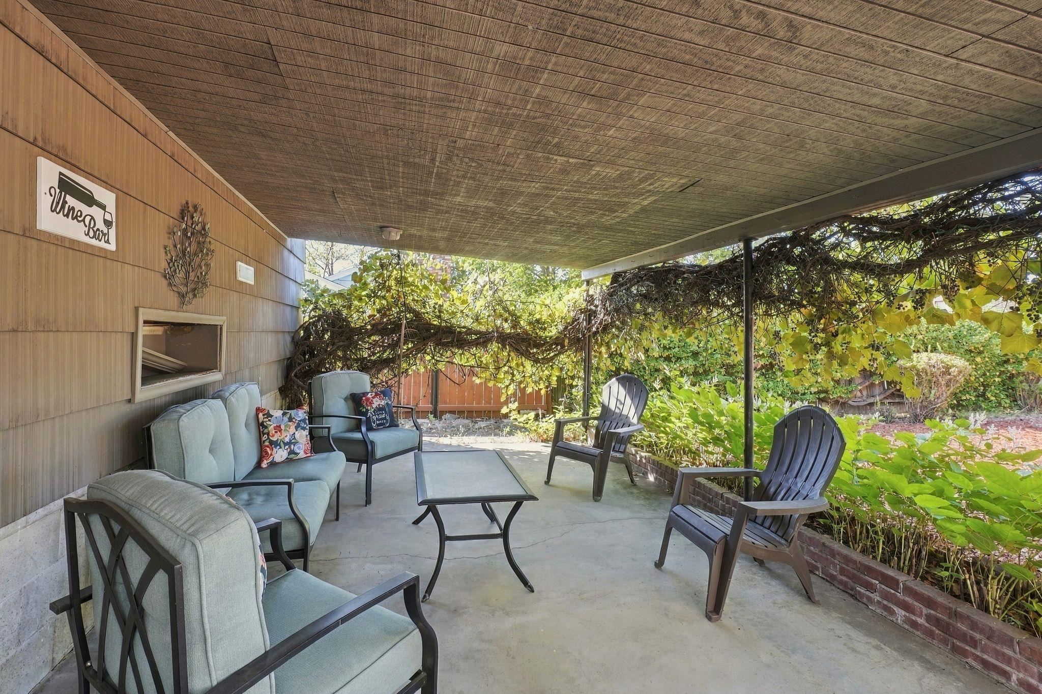 2337 W Rockwell Ave - Photo 26