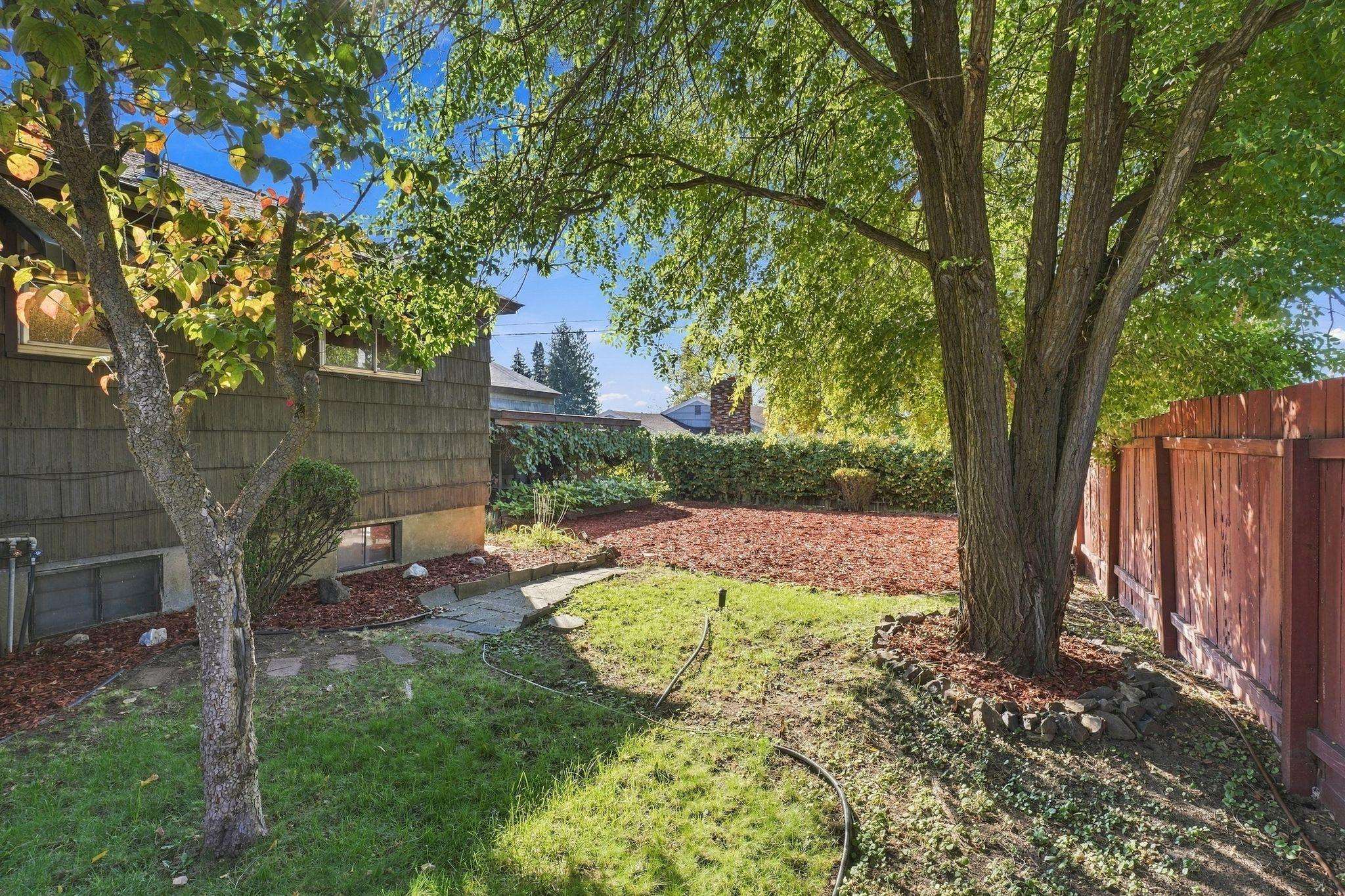 2337 W Rockwell Ave - Photo 27