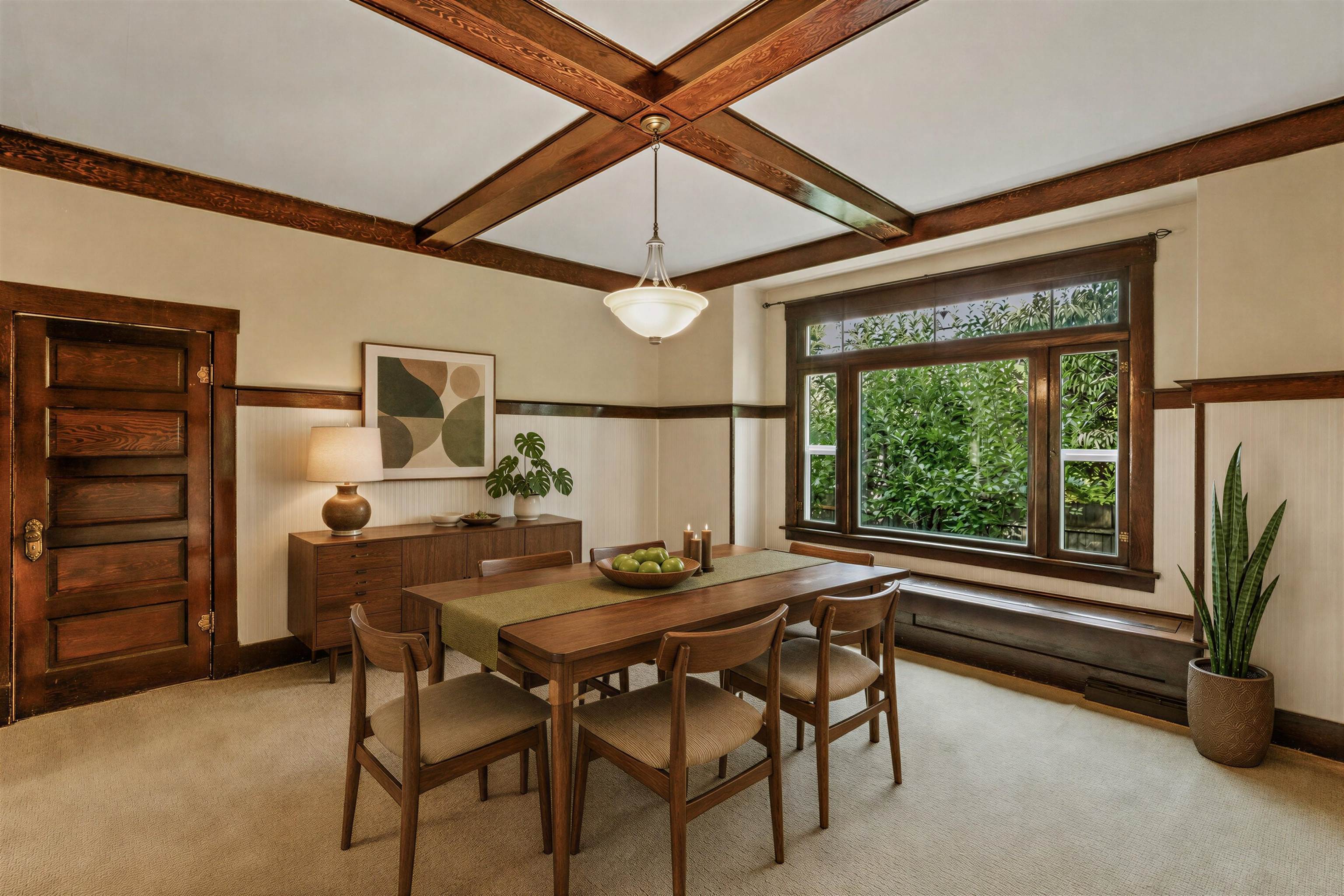 975 E 9th Ave - Photo 8
