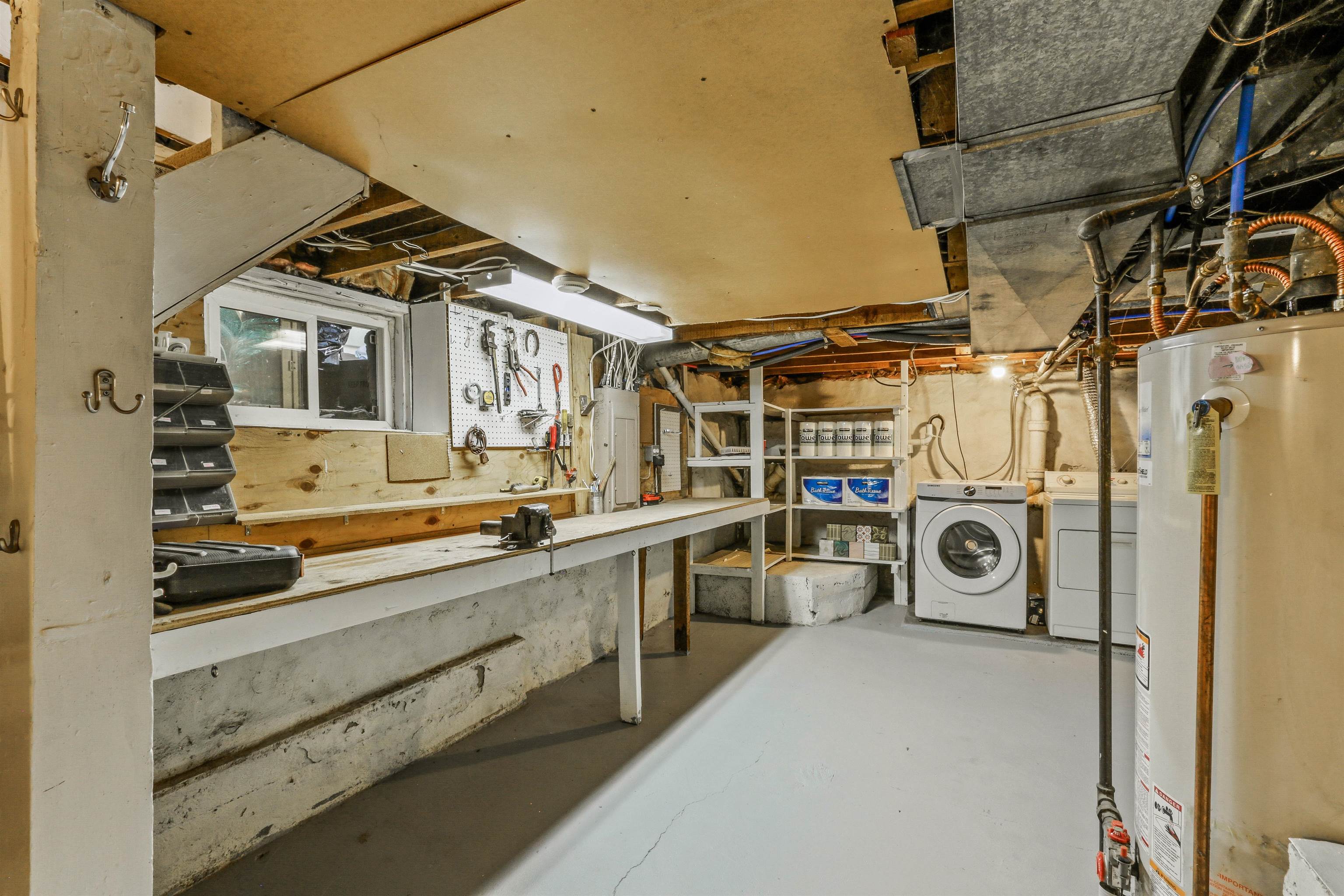 975 E 9th Ave - Photo 23