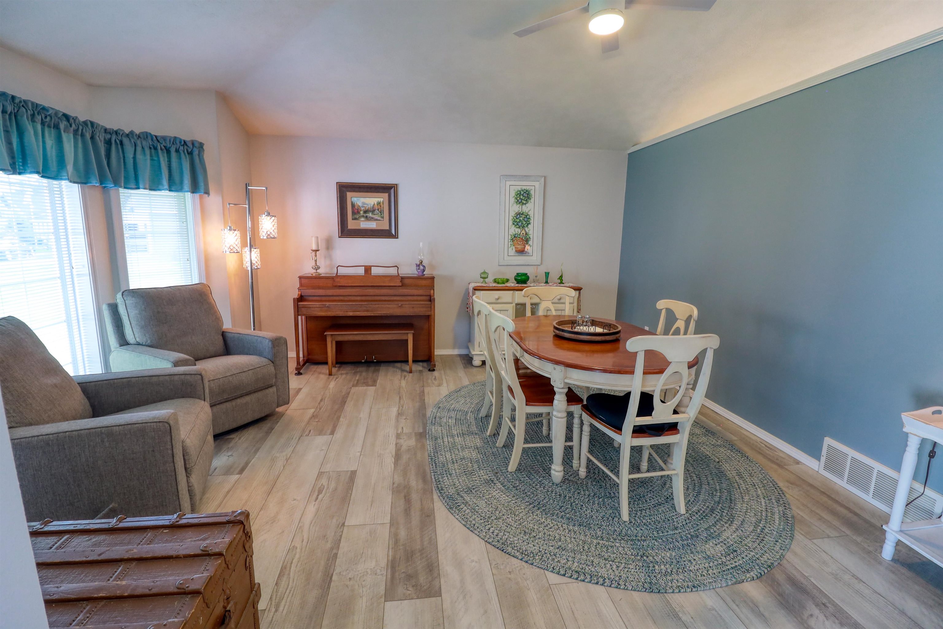 15323 N Gleneden St - Photo 3