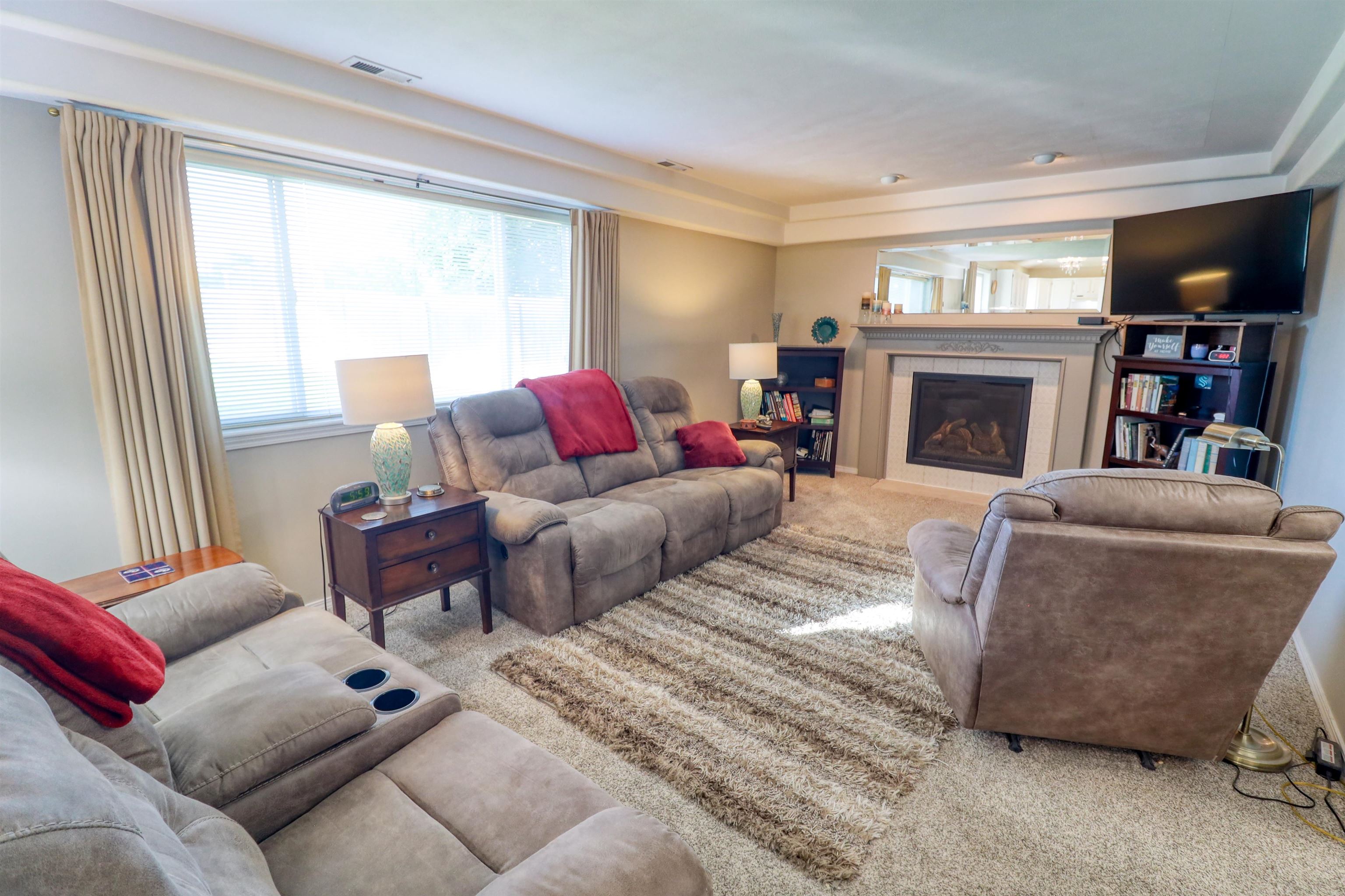 15323 N Gleneden St - Photo 9