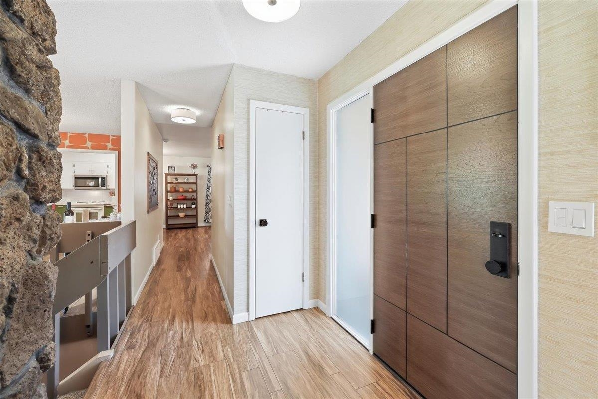 1817 E 55th Ave - Photo 4
