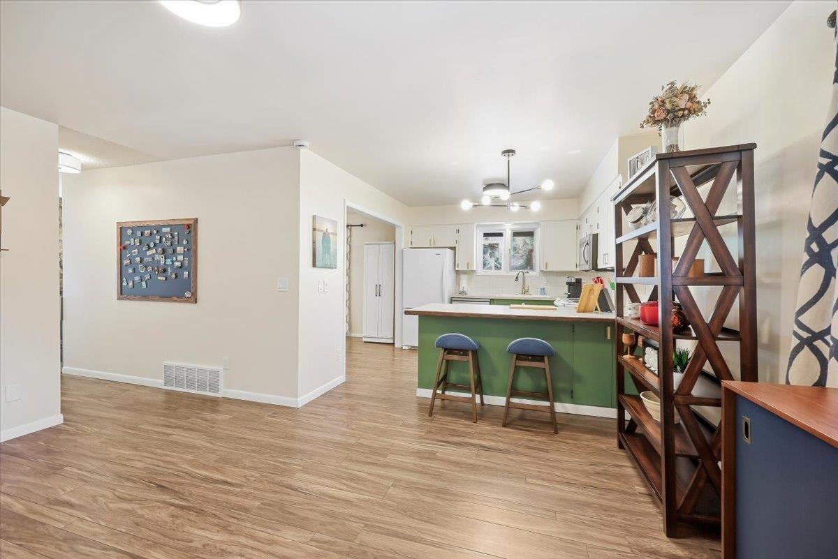 1817 E 55th Ave - Photo 10