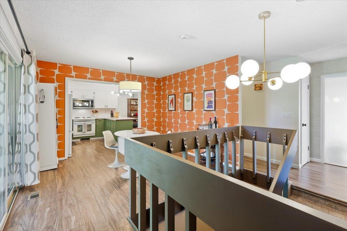 1817 E 55th Ave - Photo 17