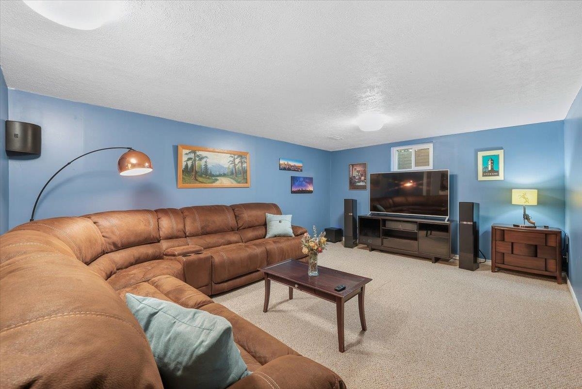 1817 E 55th Ave - Photo 27