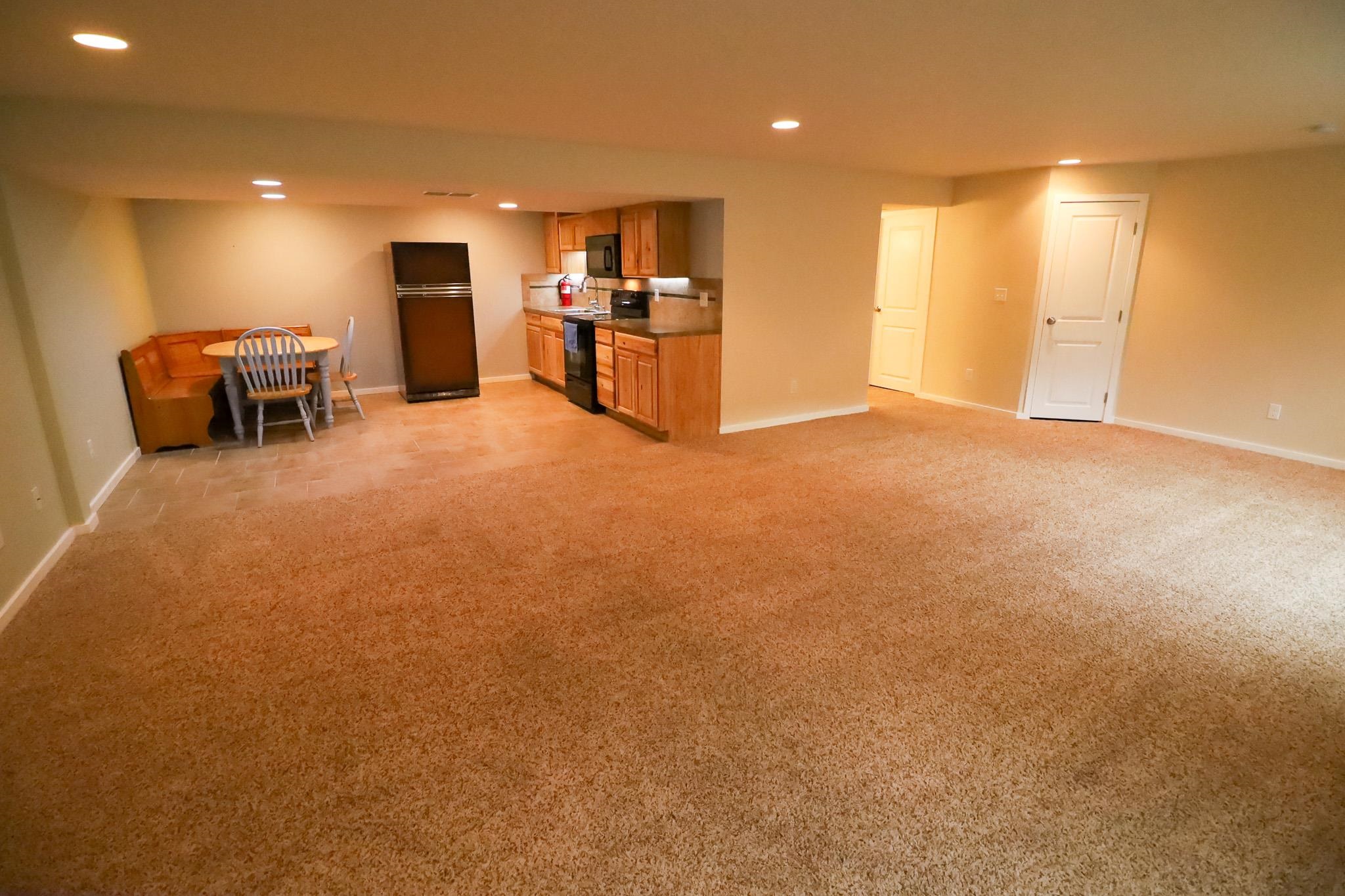 325 E Parker Ct - Photo 10
