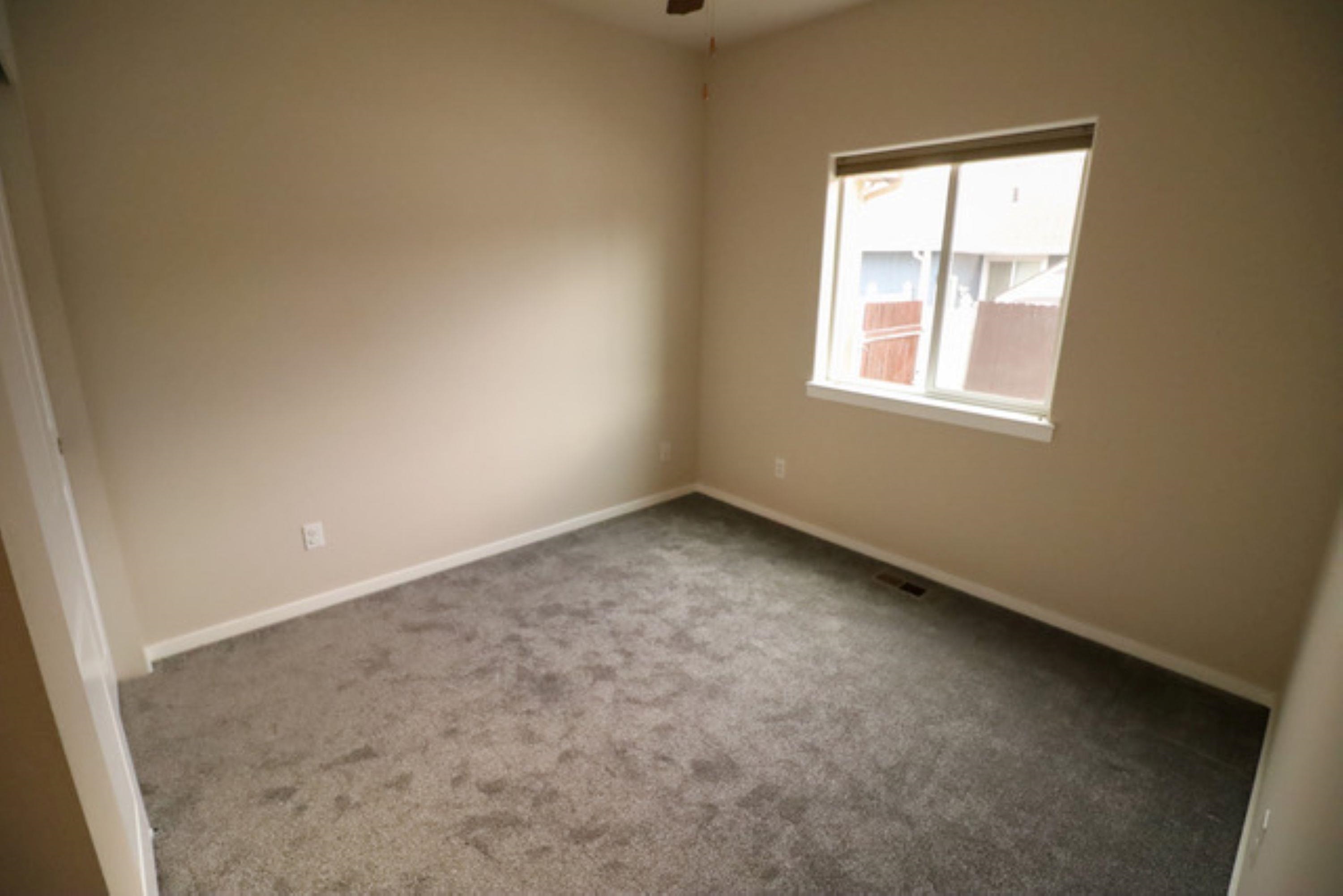 325 E Parker Ct - Photo 9