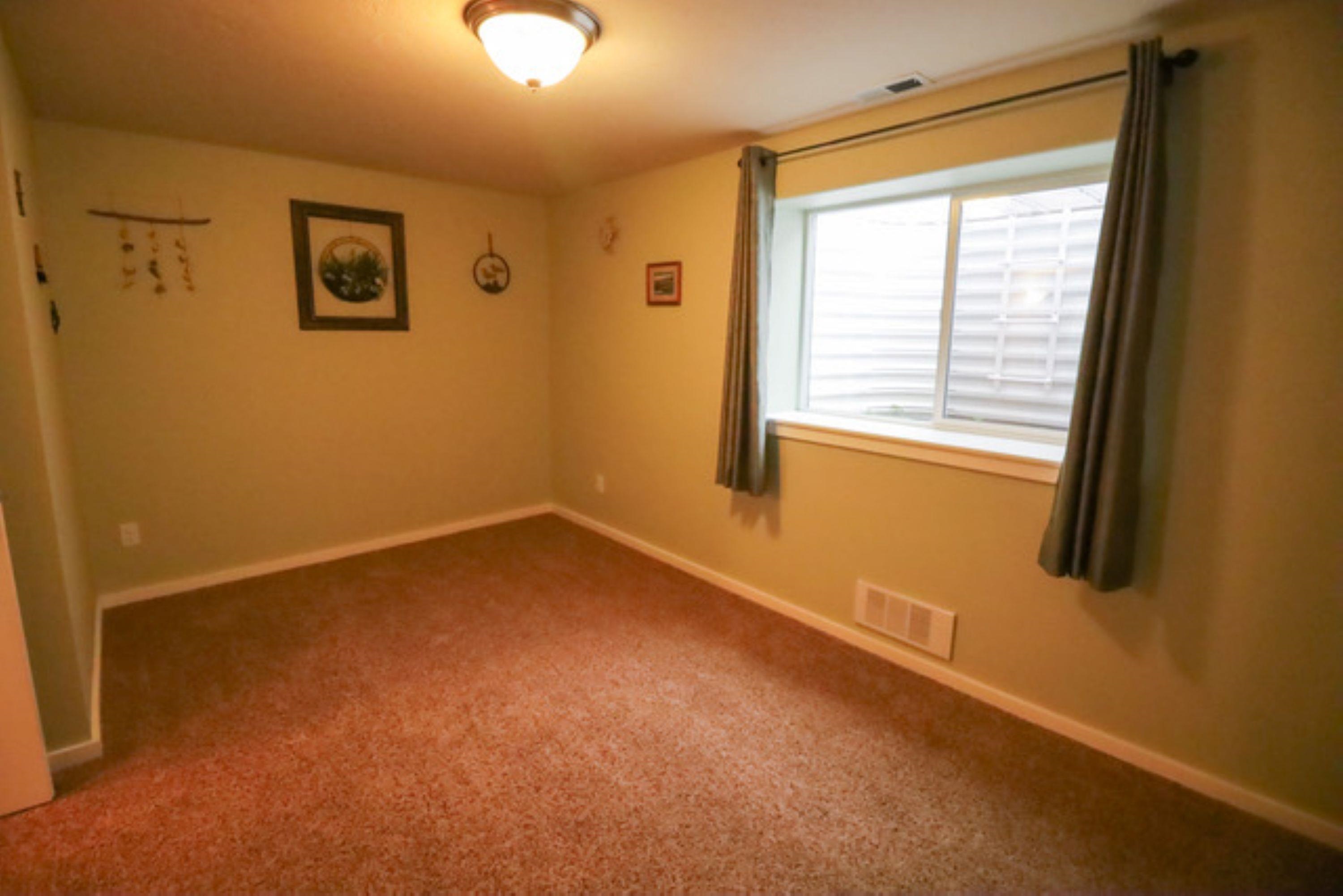 325 E Parker Ct - Photo 15