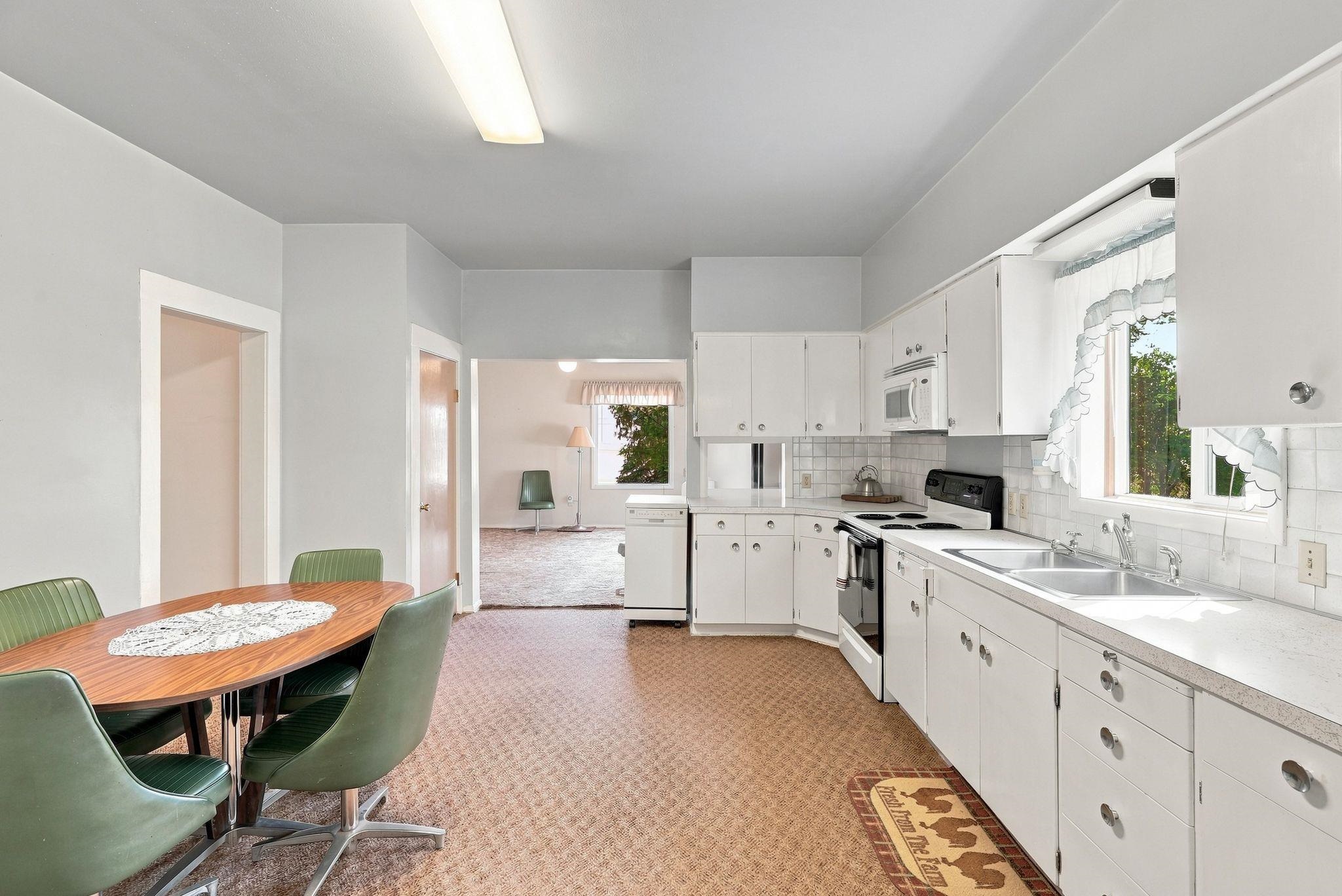 35808 S Drake Rd - Photo 13