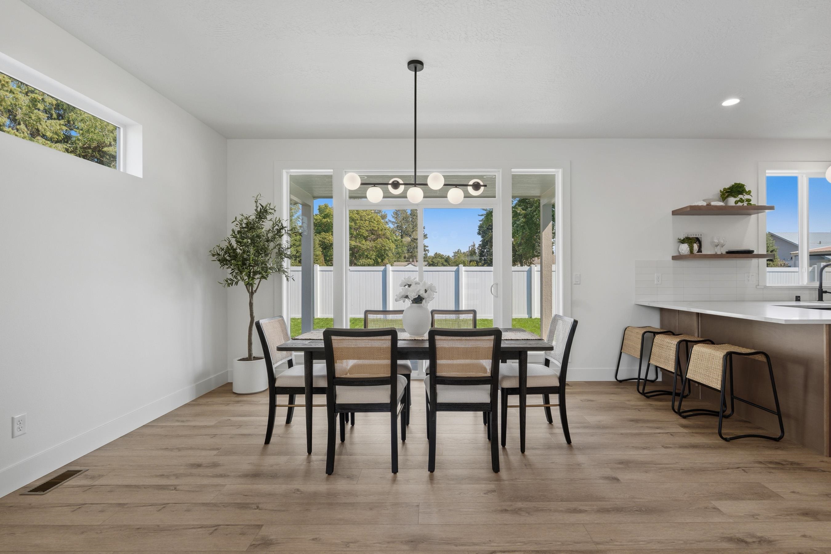 504 N Moen Ln - Photo 11