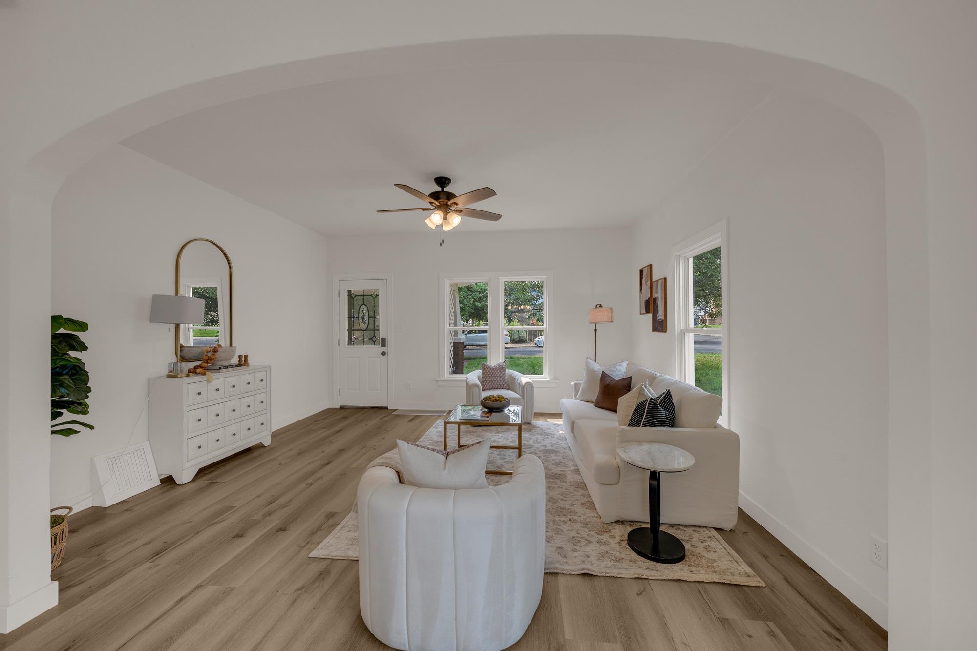 1128 W MANSFIELD Ave - Photo 8