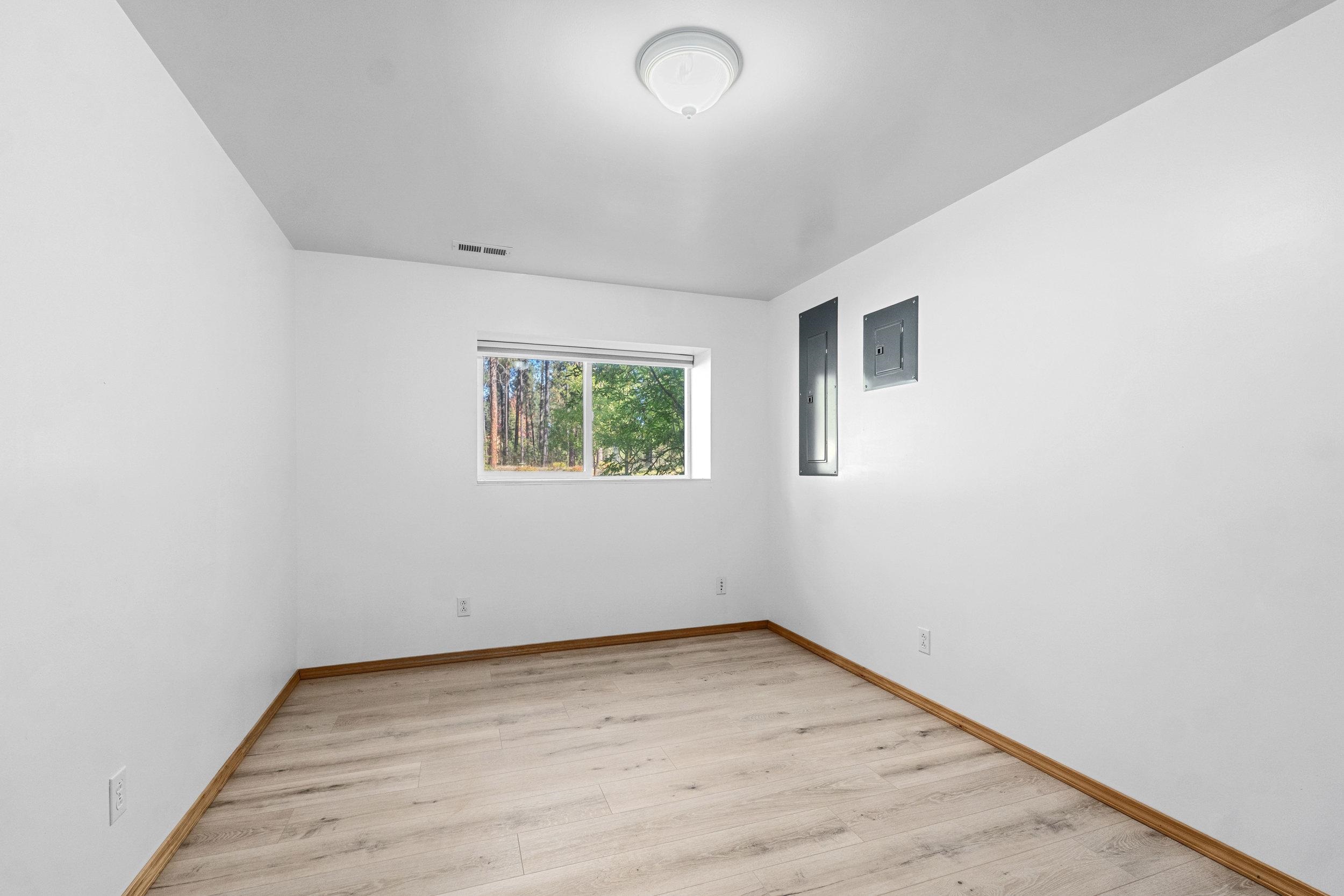 4605 E Greenbluff Rd - Photo 32