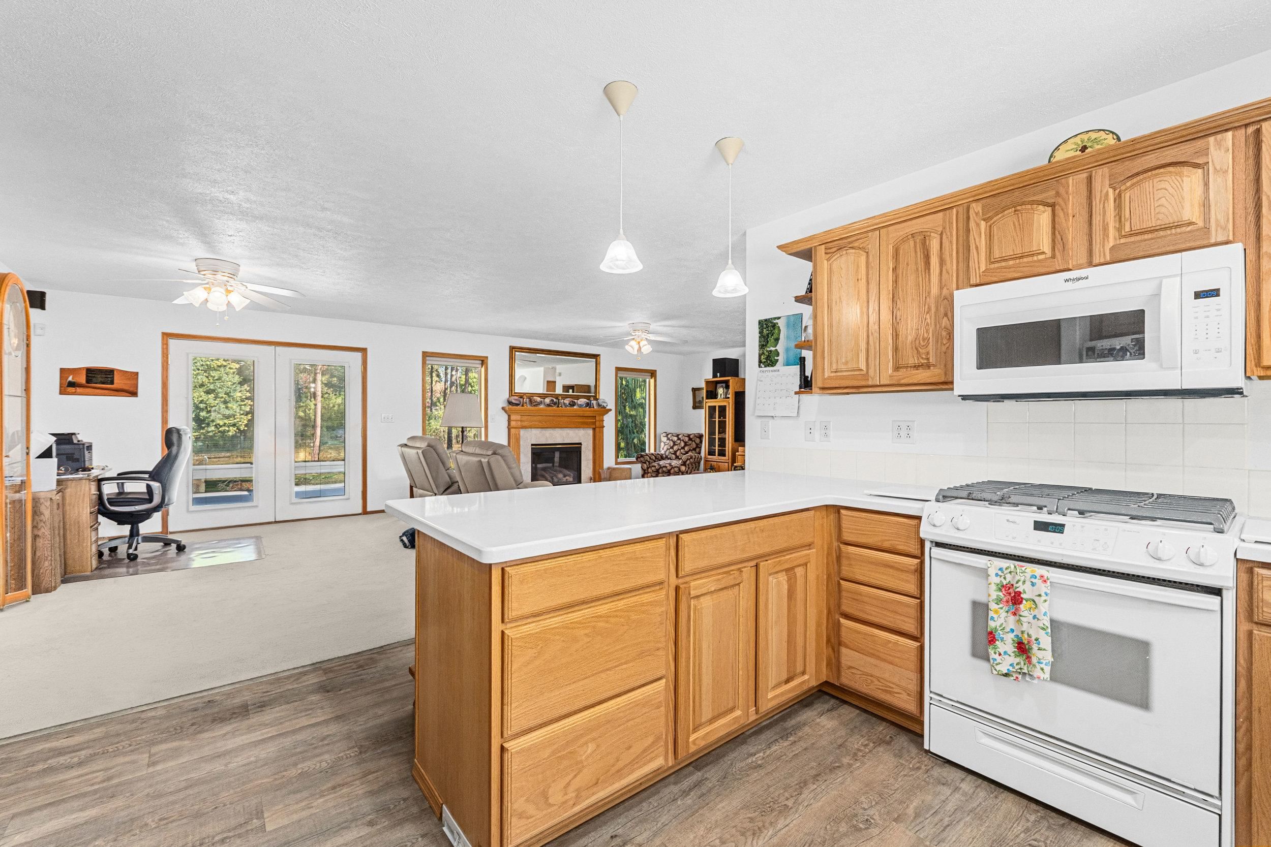 4605 E Greenbluff Rd - Photo 14