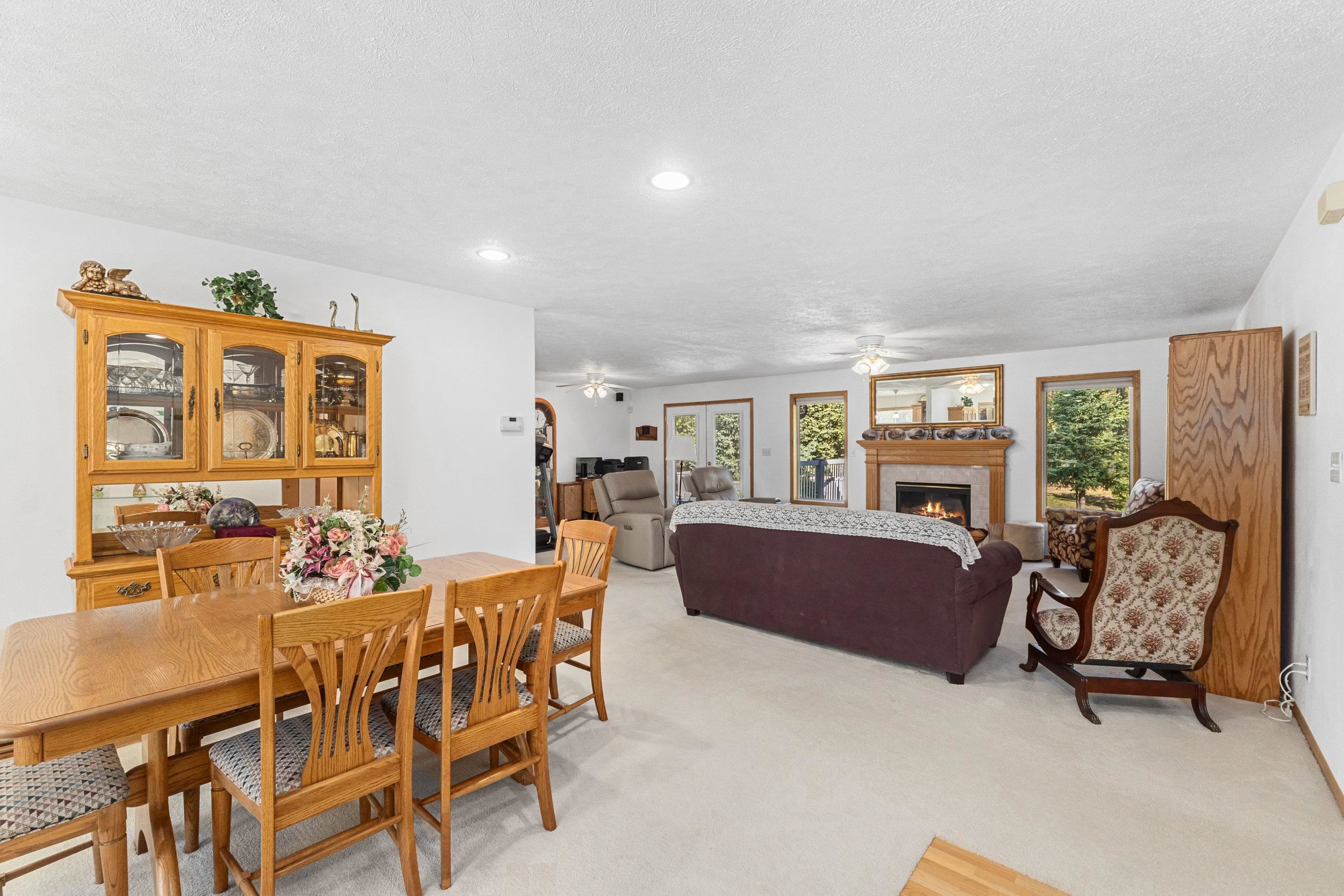 4605 E Greenbluff Rd - Photo 11