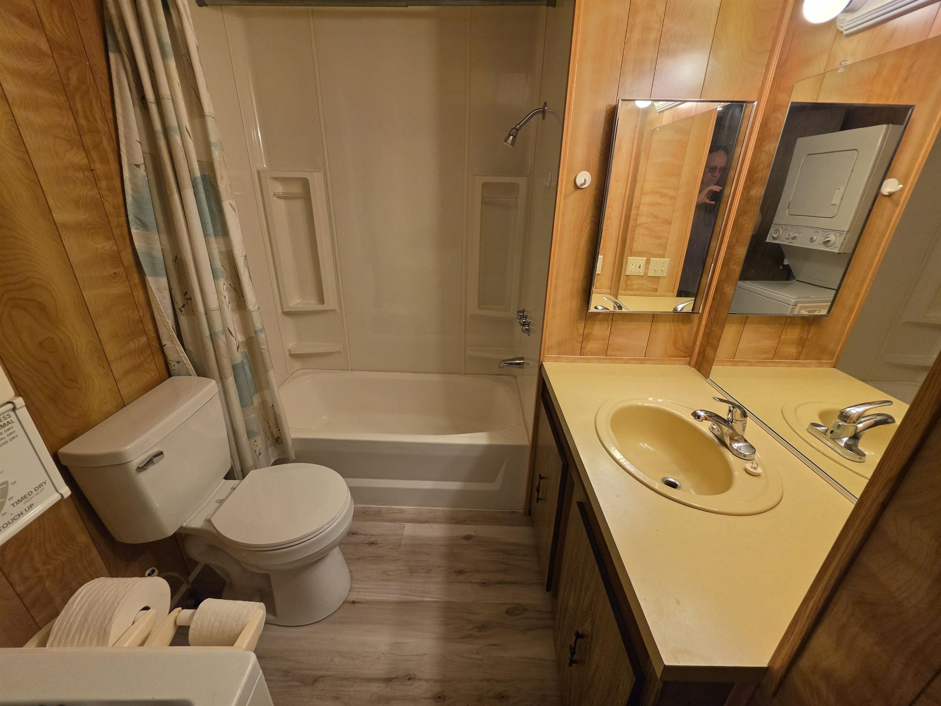 1205 E LYONS AVE Ave - Photo 5