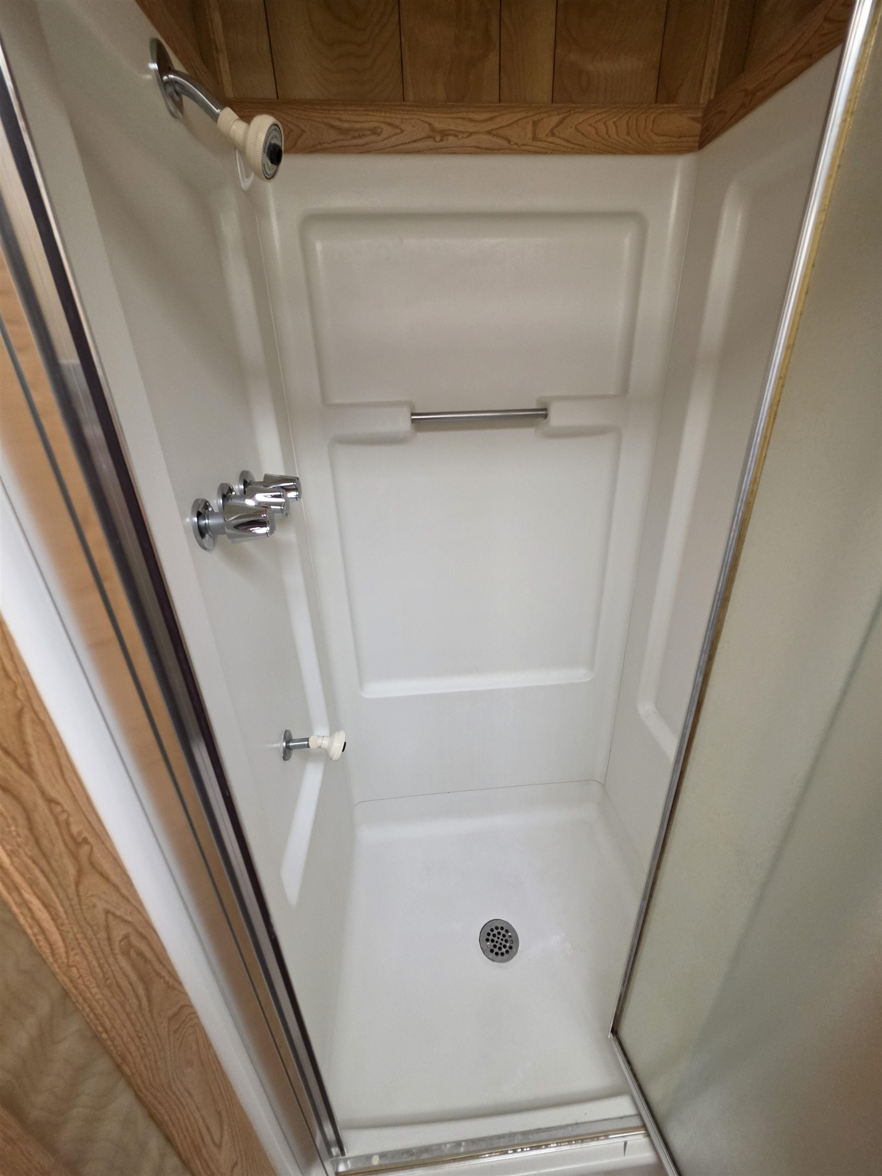 1205 E LYONS AVE Ave - Photo 17