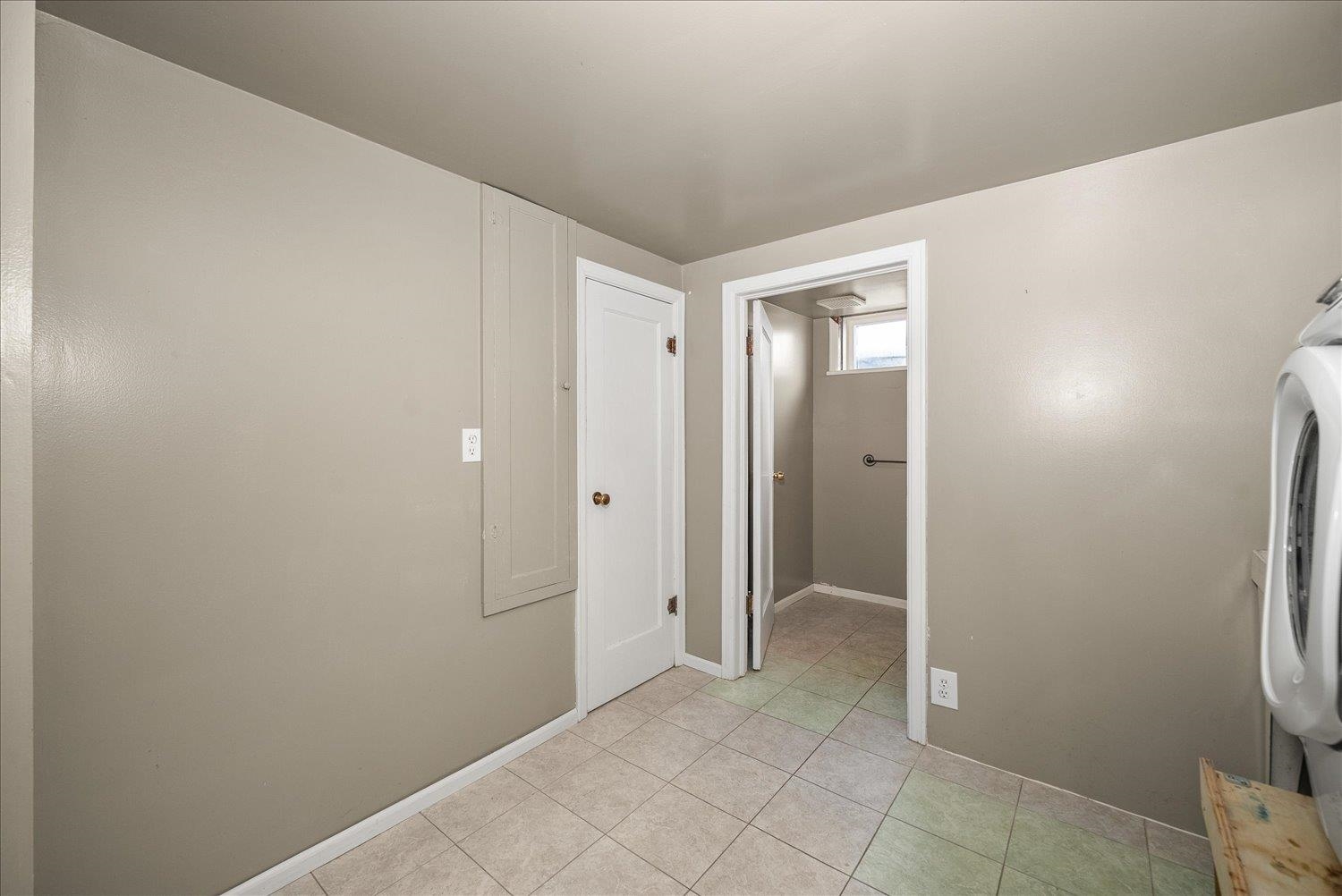 929 E 19th Ave - Photo 31