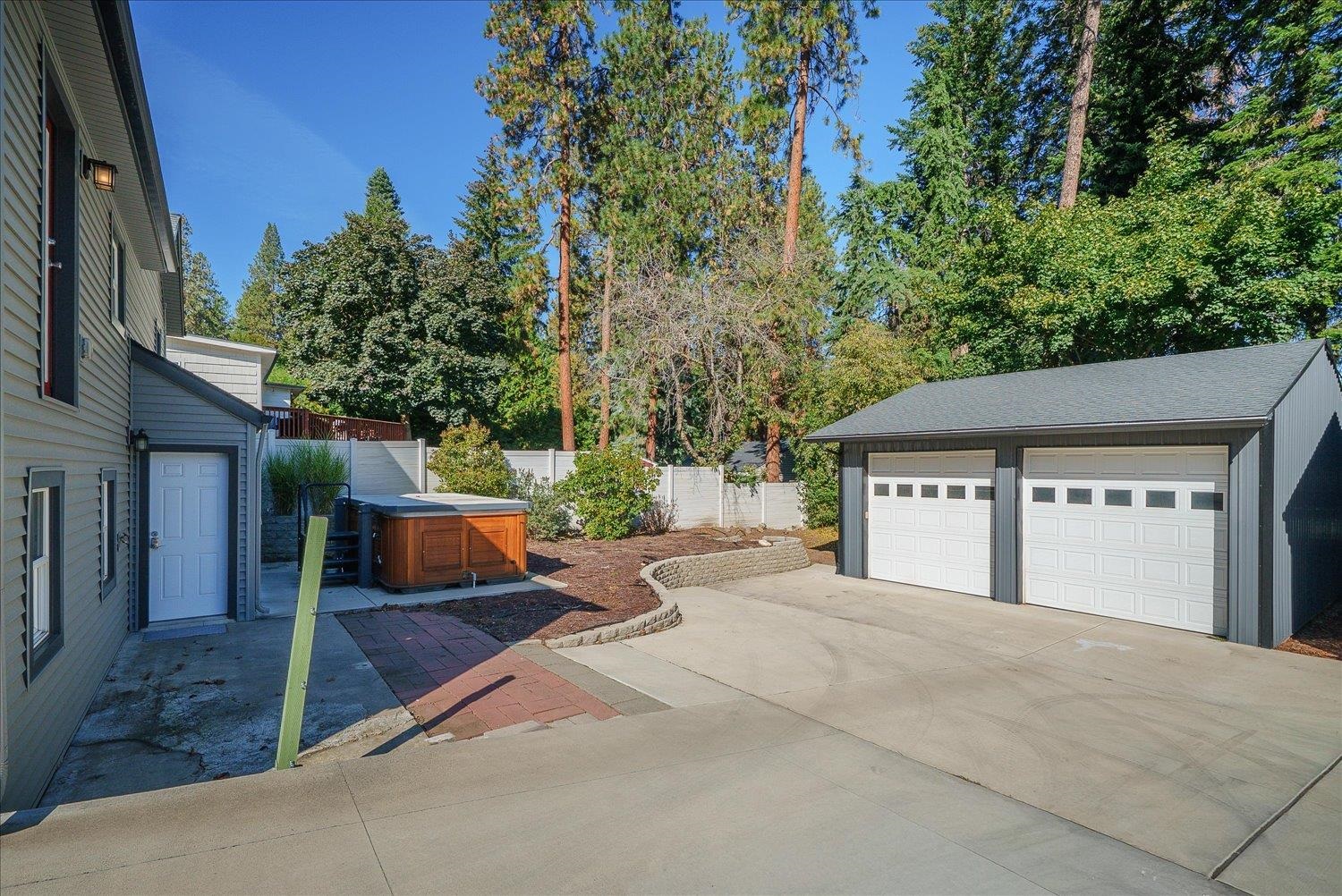 929 E 19th Ave - Photo 36